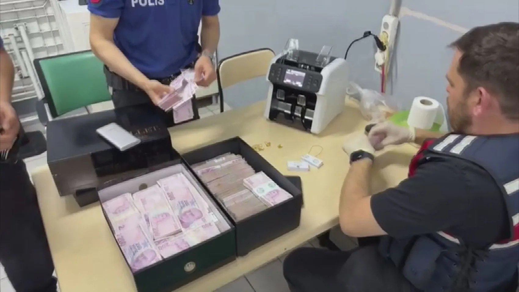 Söylemez Kardeşler çetesine üç ilde operasyon düzenlendi