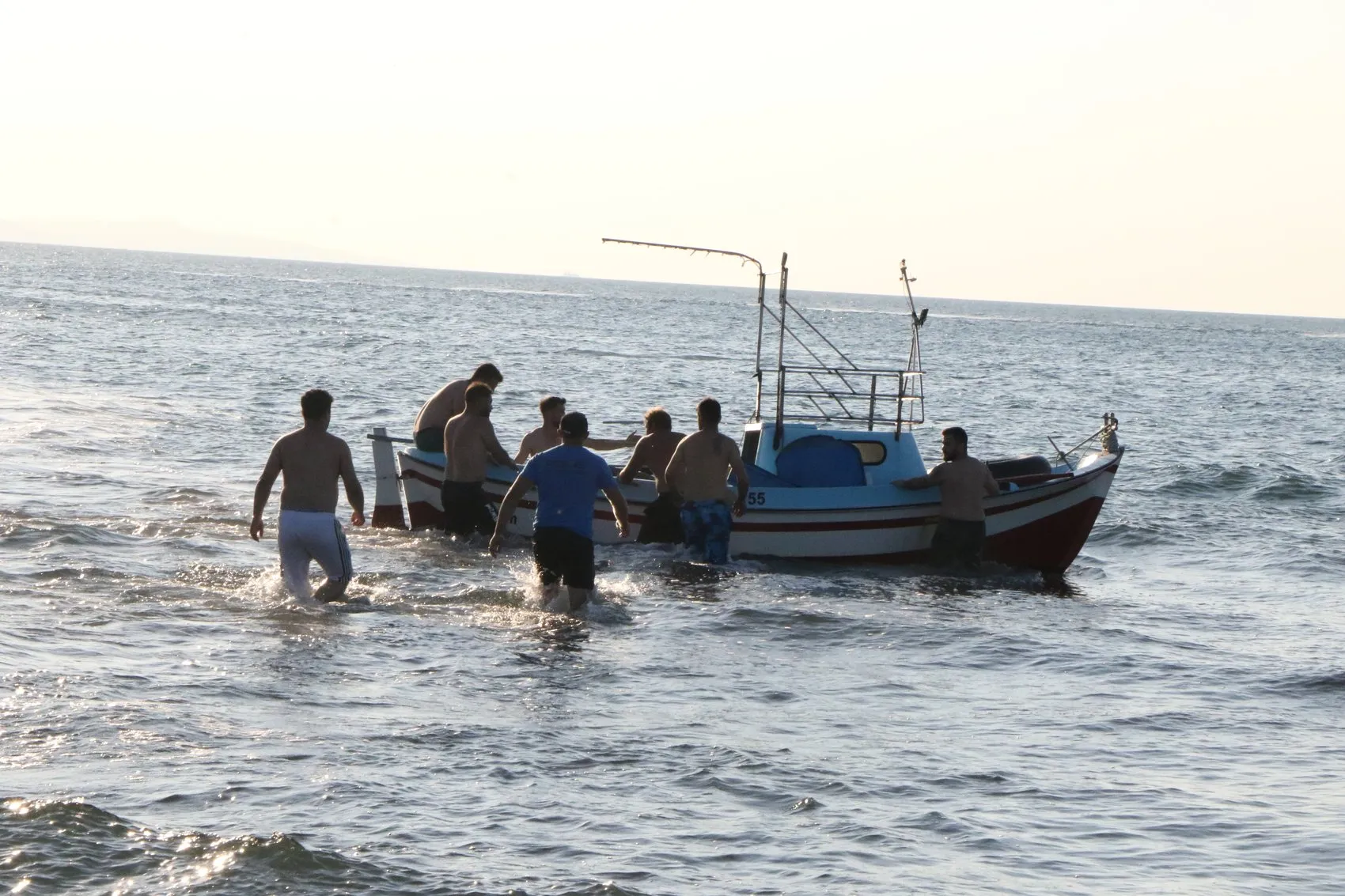 Samsun Çarşamba açıklarında tekne faciası 2 can kaybı
