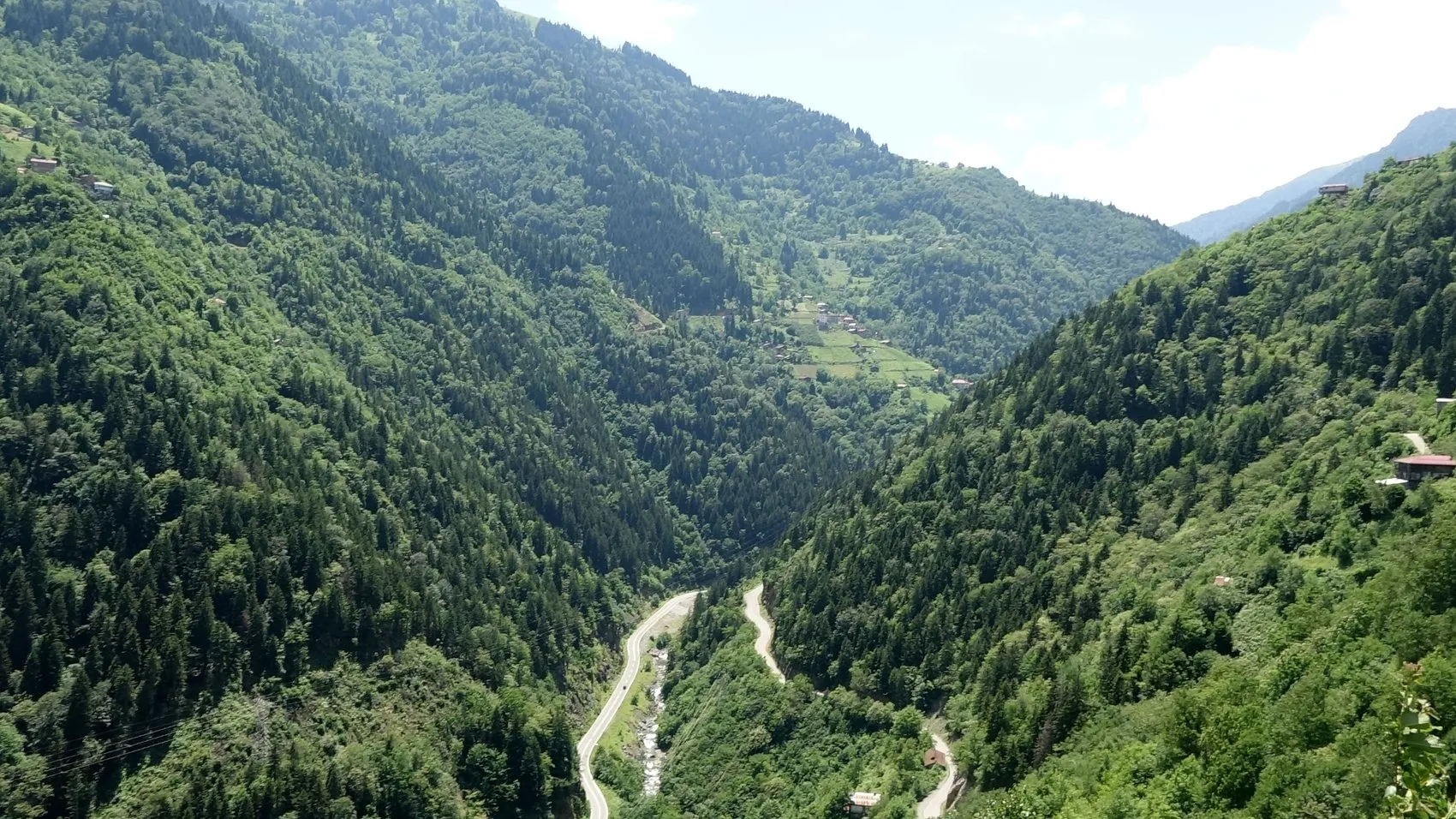 Trabzon Çaykara'da 300 yıldır kesintisiz akan doğal şifa kaynağı