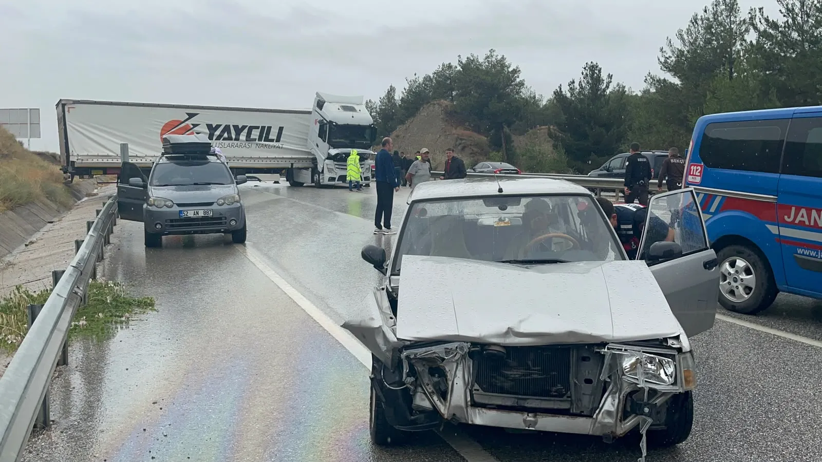 Kastamonu Tosya yolunda zincirleme facia