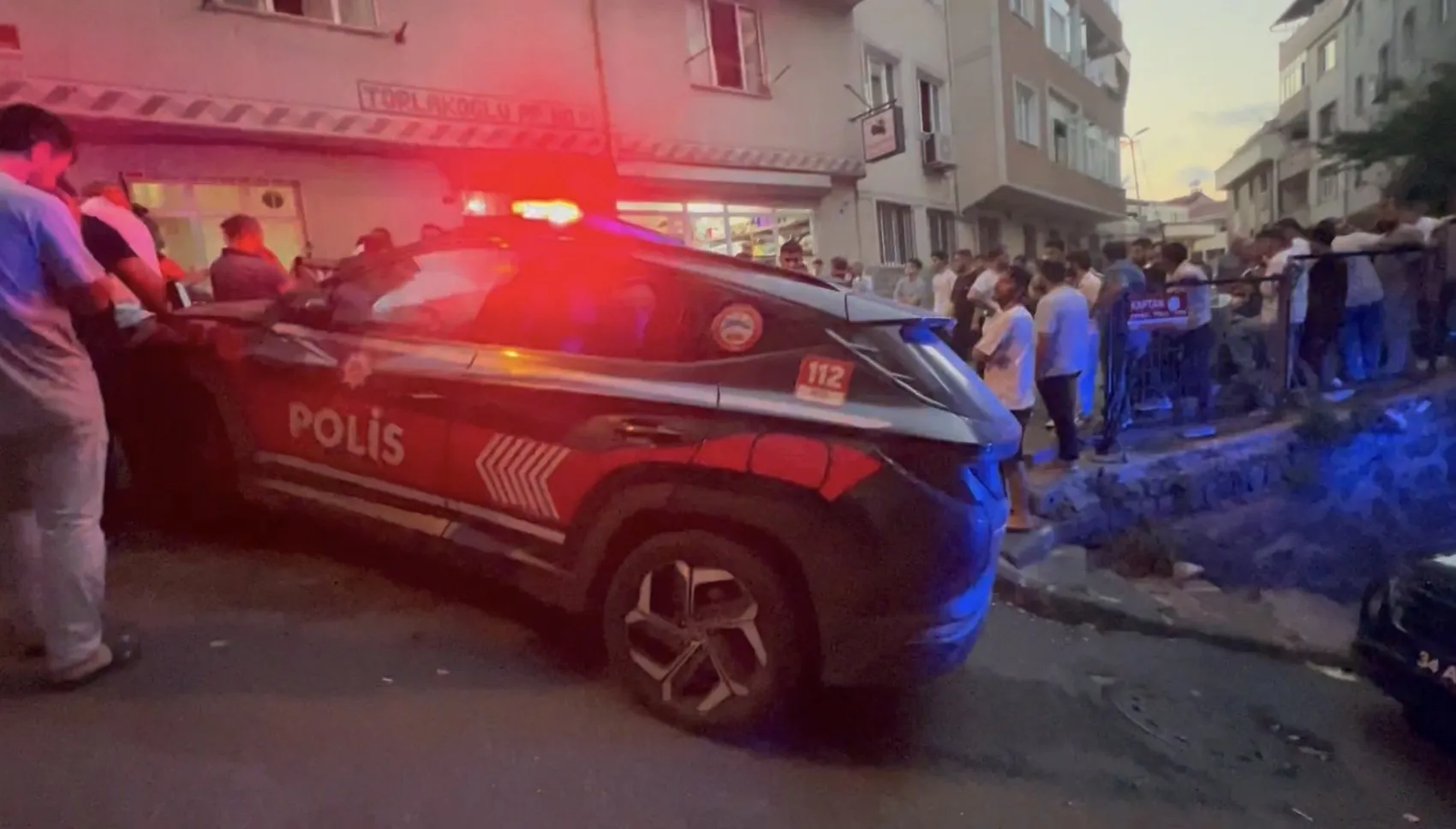 Şişli'de genç adam evinde ölü bulundu