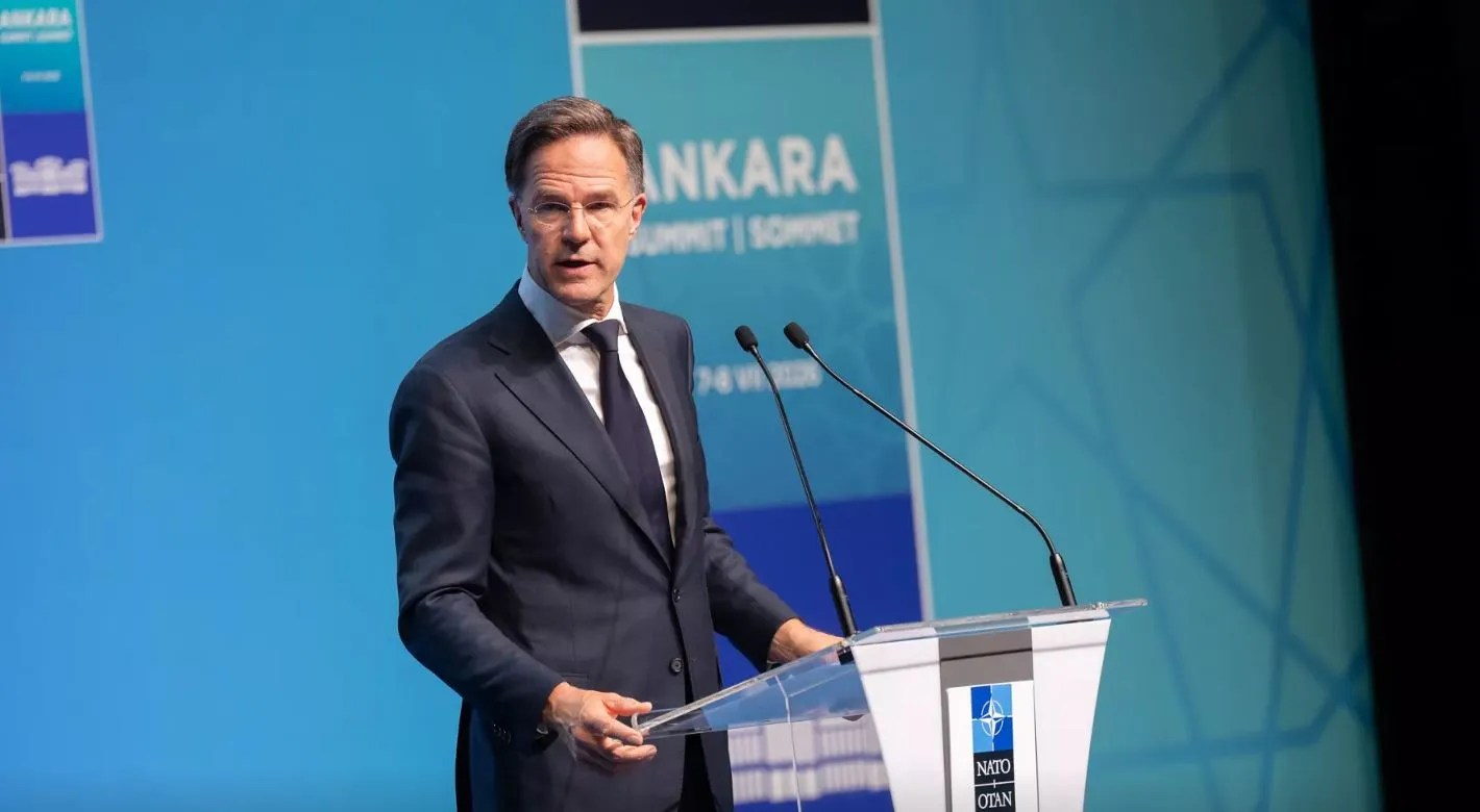 NATO Ankara Zirvesi'nde 50 milyar dolarlık savunma anlaşması