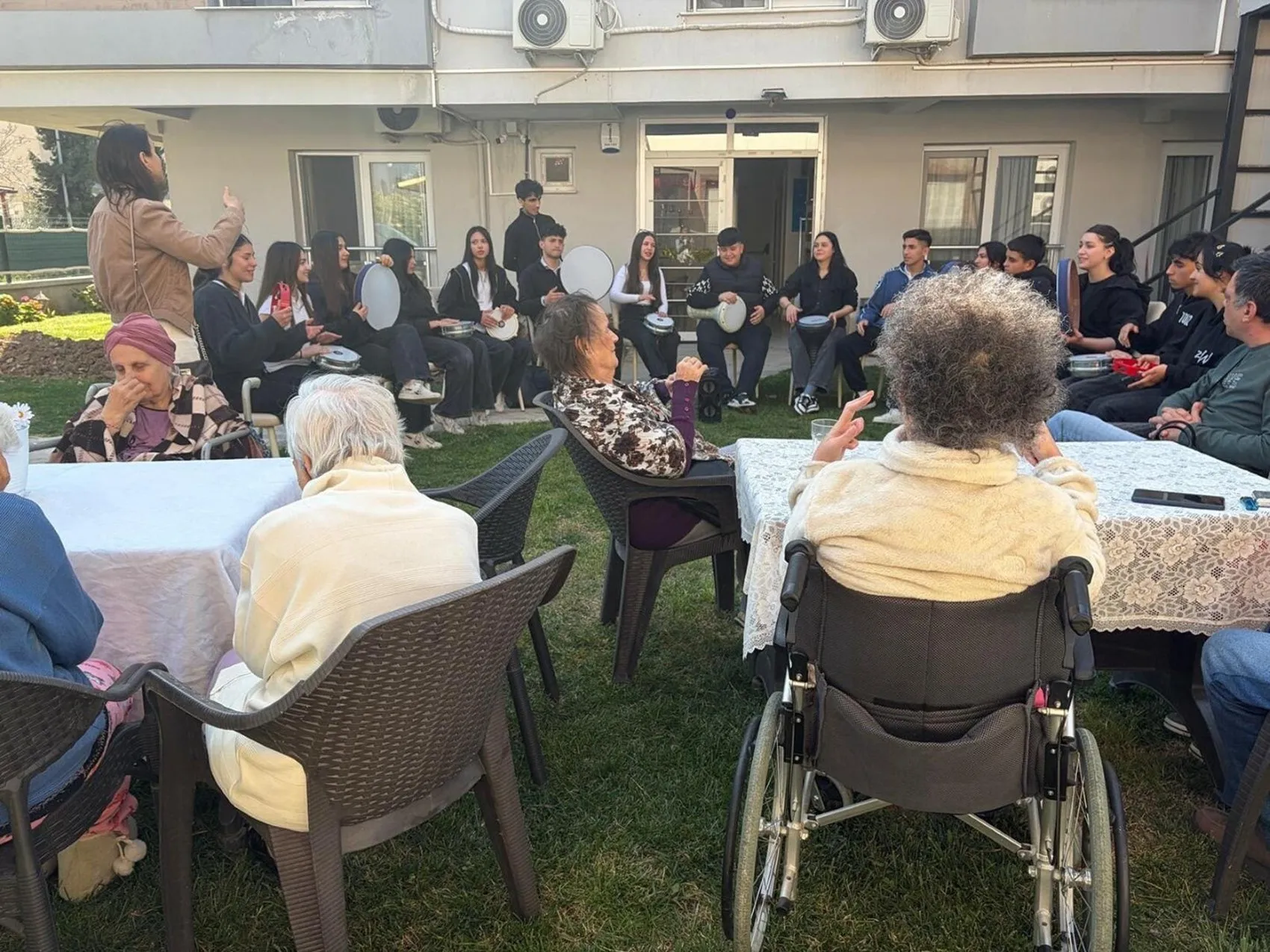 İzmirli öğretmenin ritimli çevre dersi dünya birincisi oldu
