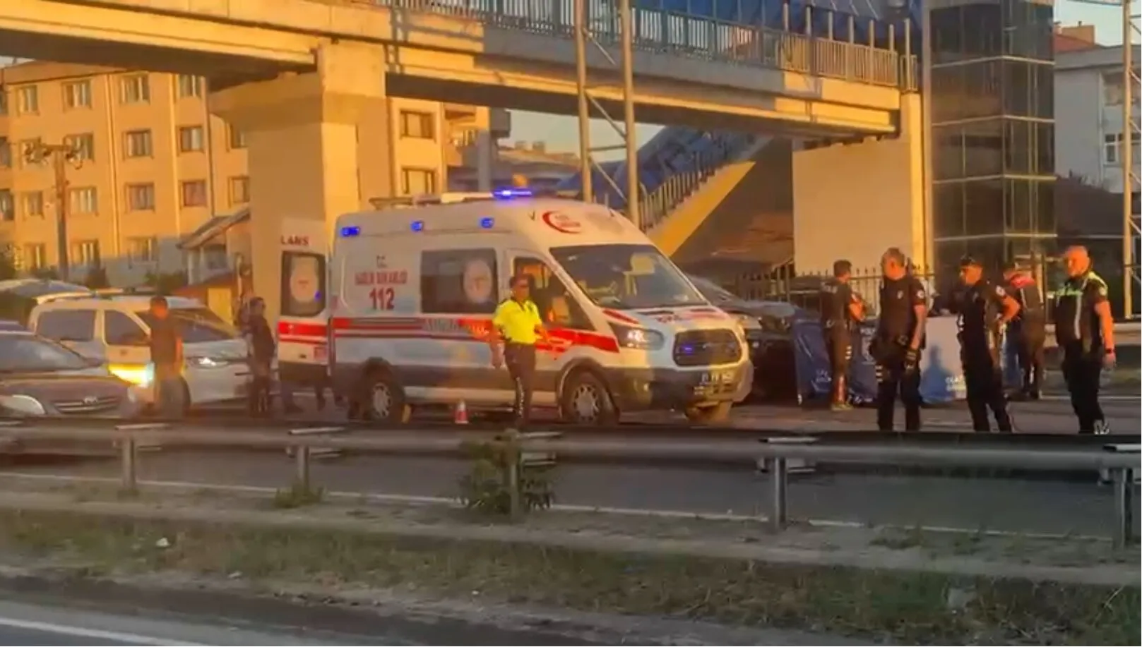 Düzce'de zincirleme kaza motosiklet sürücüsünü hayattan kopardı