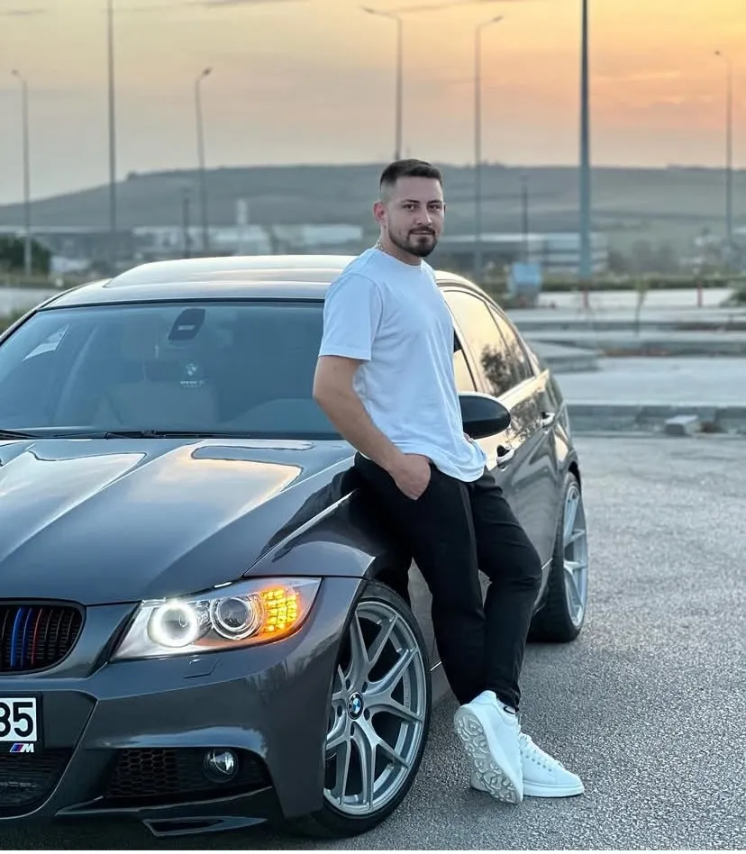 Balayından yeni dönen Furkan iyilik yapmak isterken hayatını kaybetti