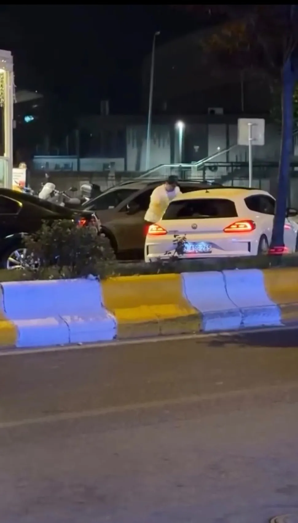 Beylikdüzü’nde saldırıya uğrayan sürücü direksiyon başında hayatını kaybetti