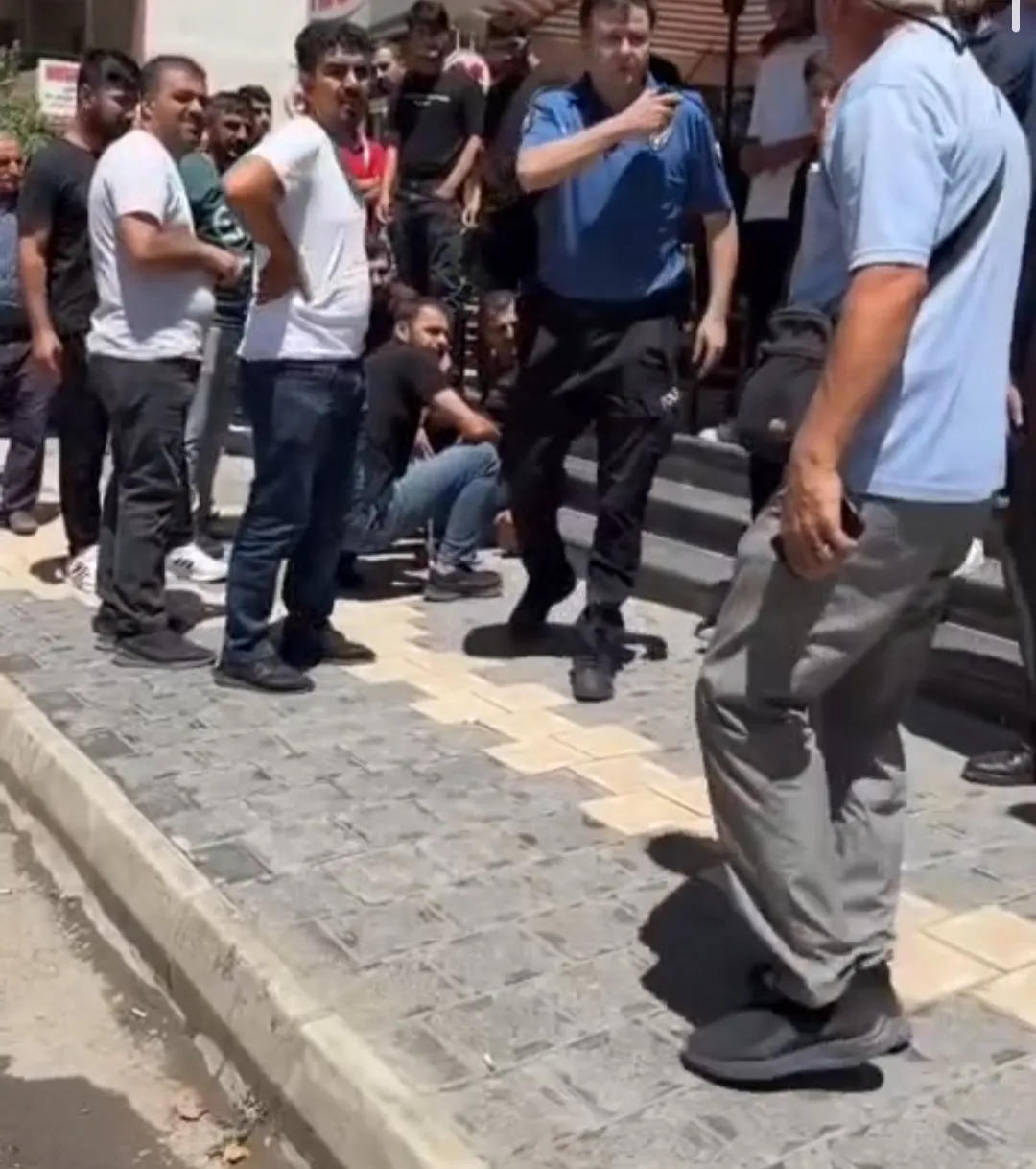 Batman'da alacak kavgası sokağa taştı