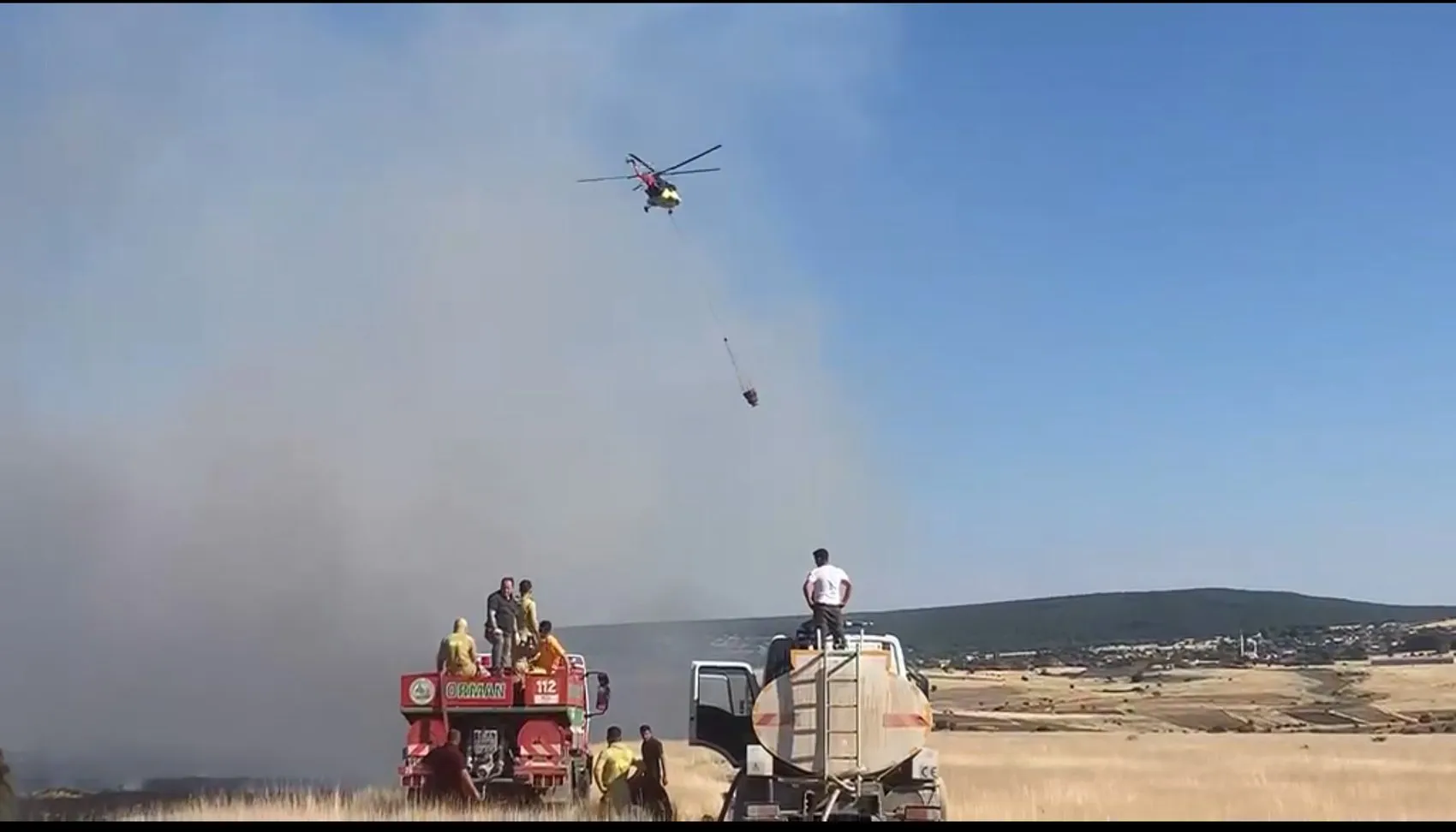Eskişehir Seyitgazi’de anız yangını ormanlık alana sıçradı