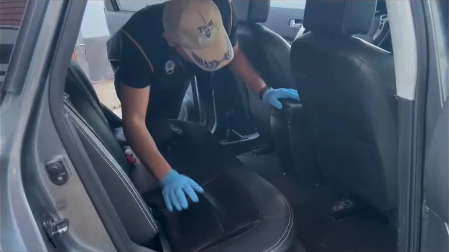 Konya merkezli FETÖ operasyonunda 21 kişi yakalandı