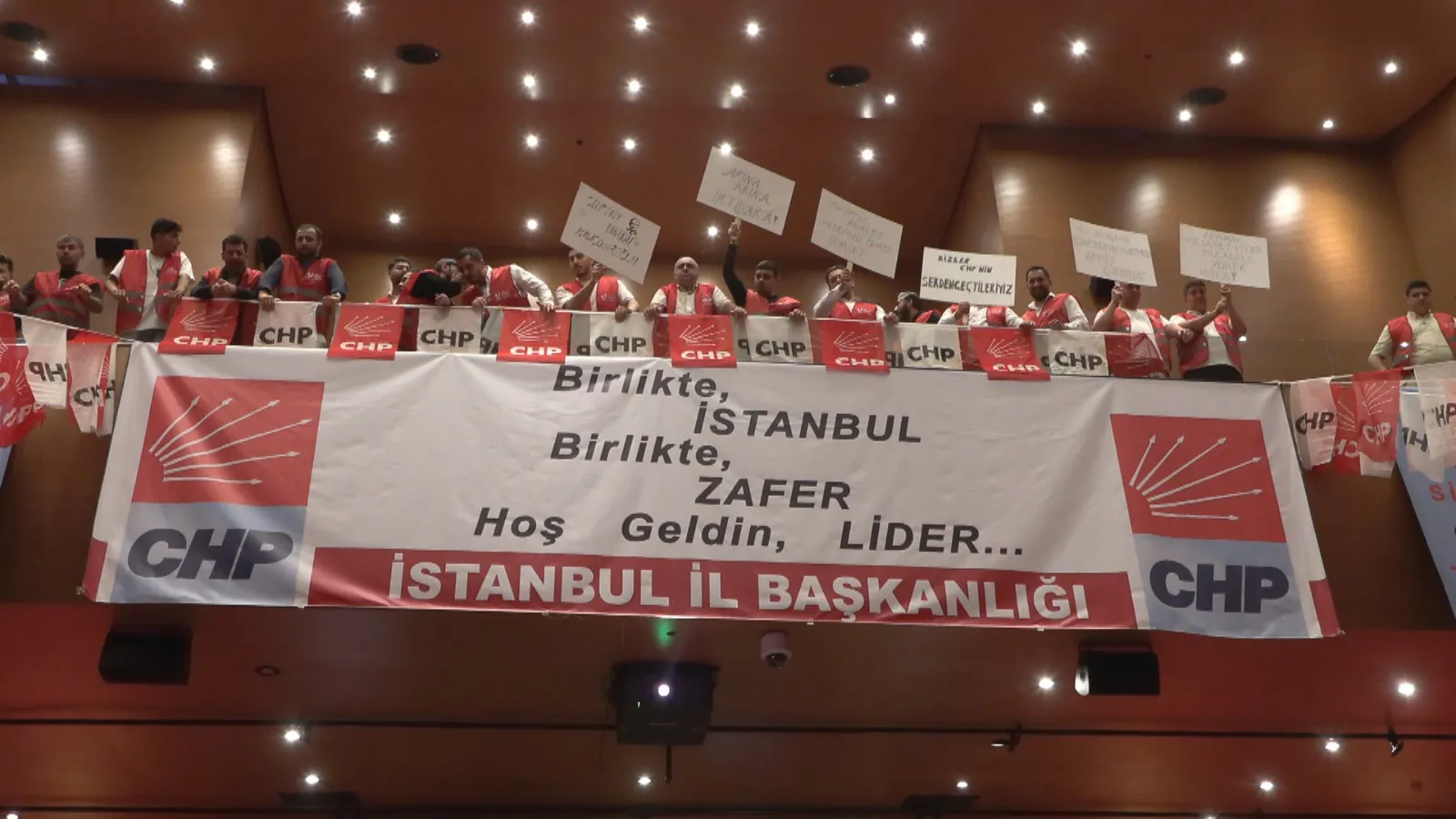 Kılıçdaroğlu partililere birlik çağrısı yaptı