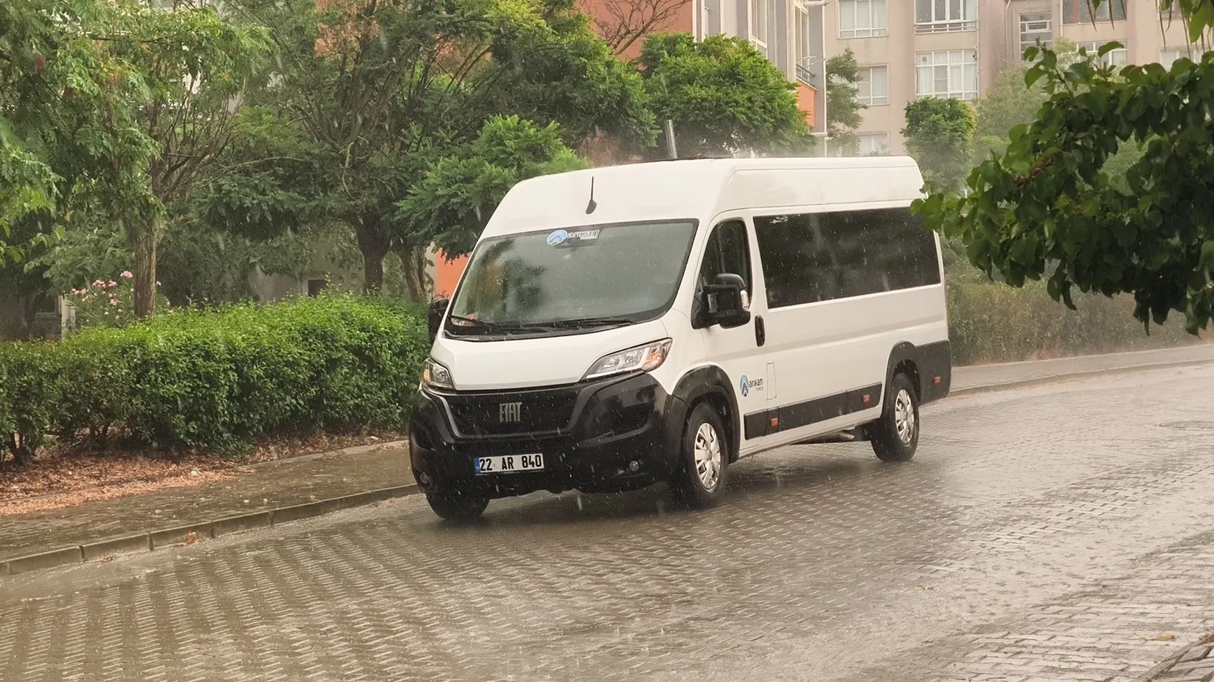 Edirne’de hava bir anda döndü İpsala’ya dolu Keşan’a sağanak vurdu