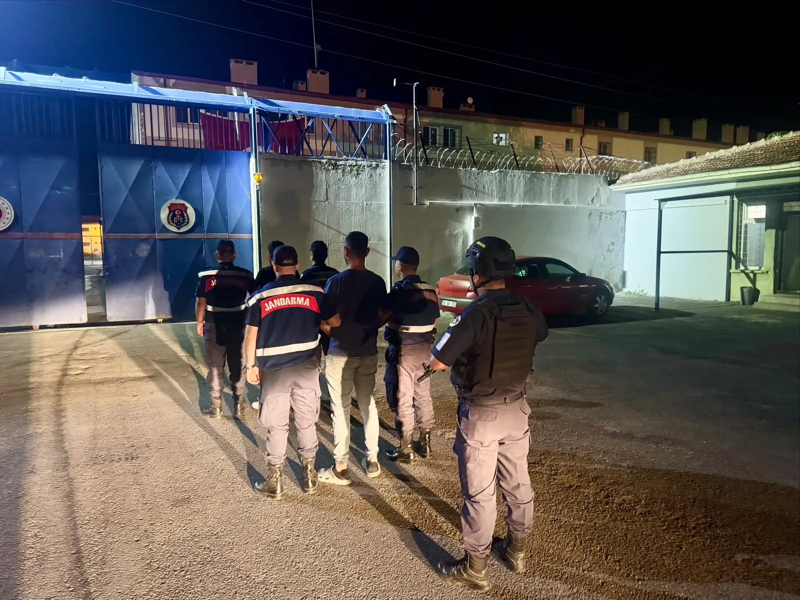 Nevşehir’de tarladan 600 bin liralık güneş paneli çaldılar