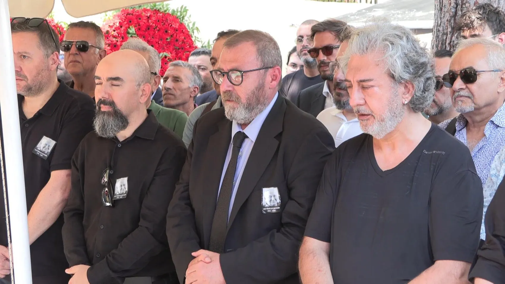 Milliyet Genel Yayın Yönetmeni Özay Şendir babasını kaybetti
