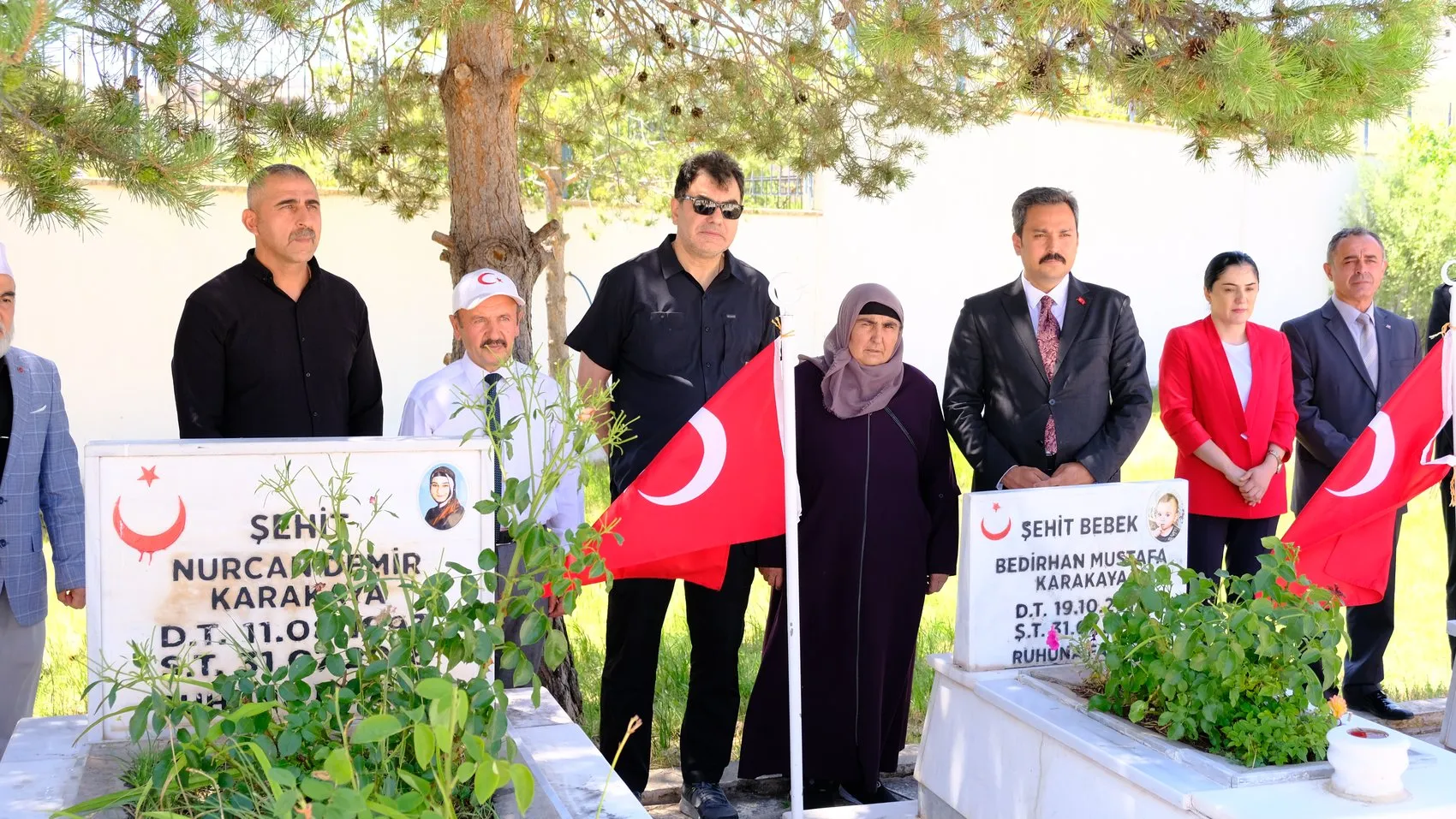 Bedirhan bebek ve annesi 8 yıl sonra Sivas'ta anıldı