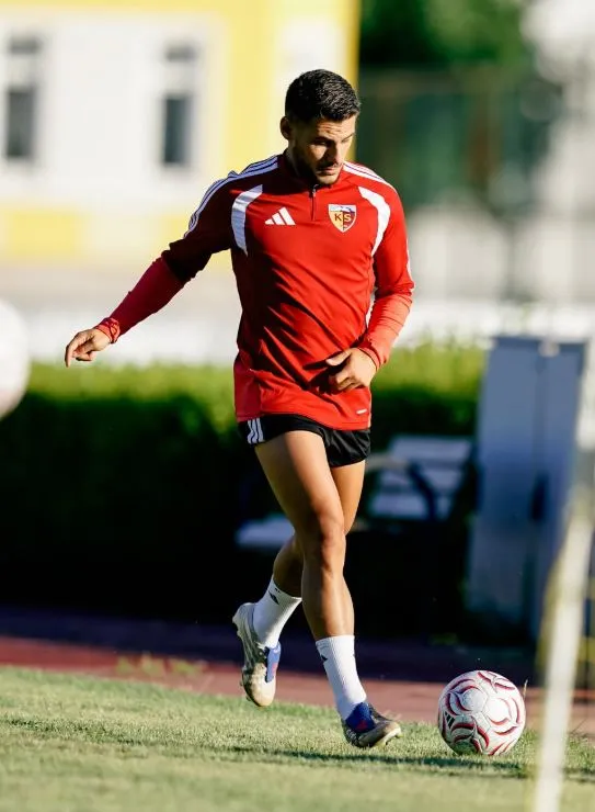 Kayserispor yeni sezon hazırlıklarını kulüp tesislerine taşıdı