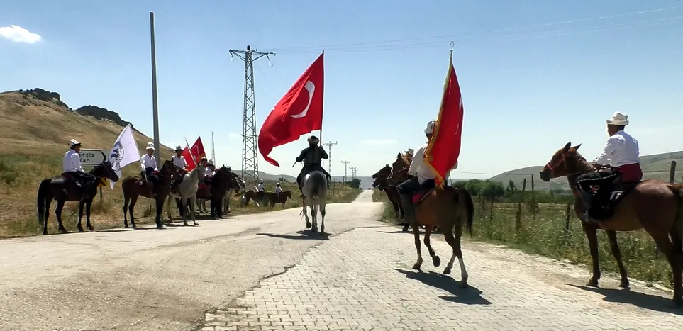 Ulupamir’de Kırgız rüzgarı esti