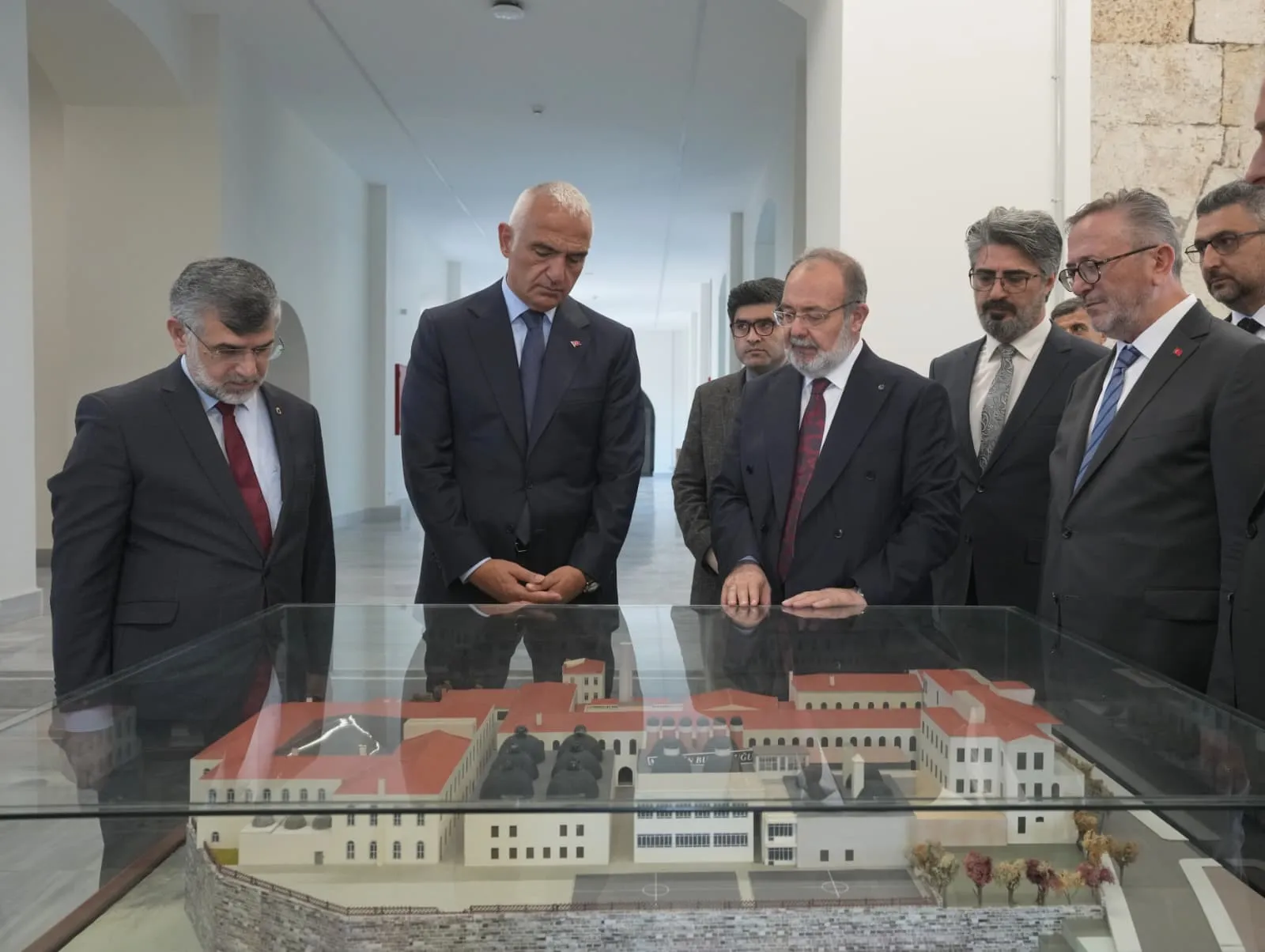 Bakan Ersoy ve Rektör Görmez Ankara'da eğitim vizyonunu konuştu