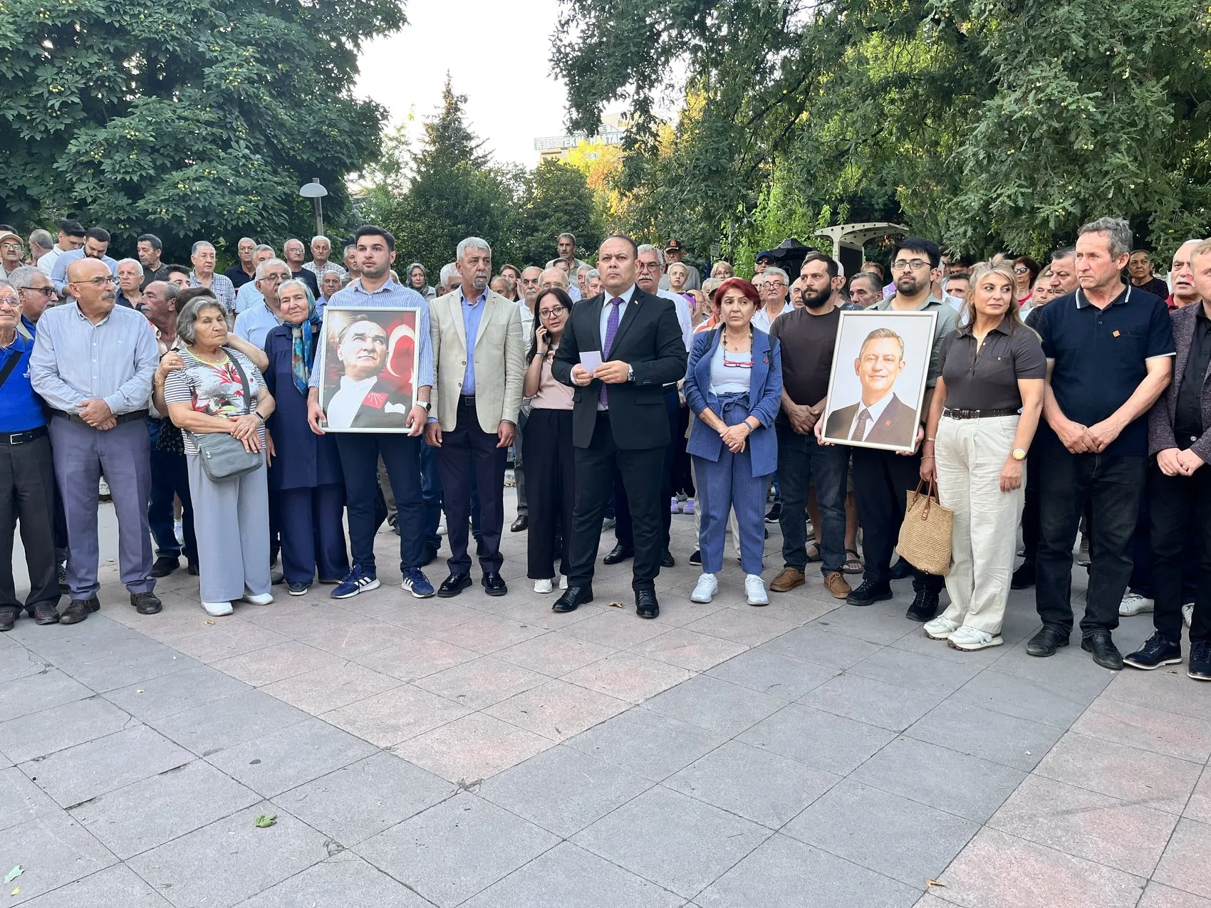 Çankırı'da CHP'li isimlerden toplu istifa ve yeni parti kararı
