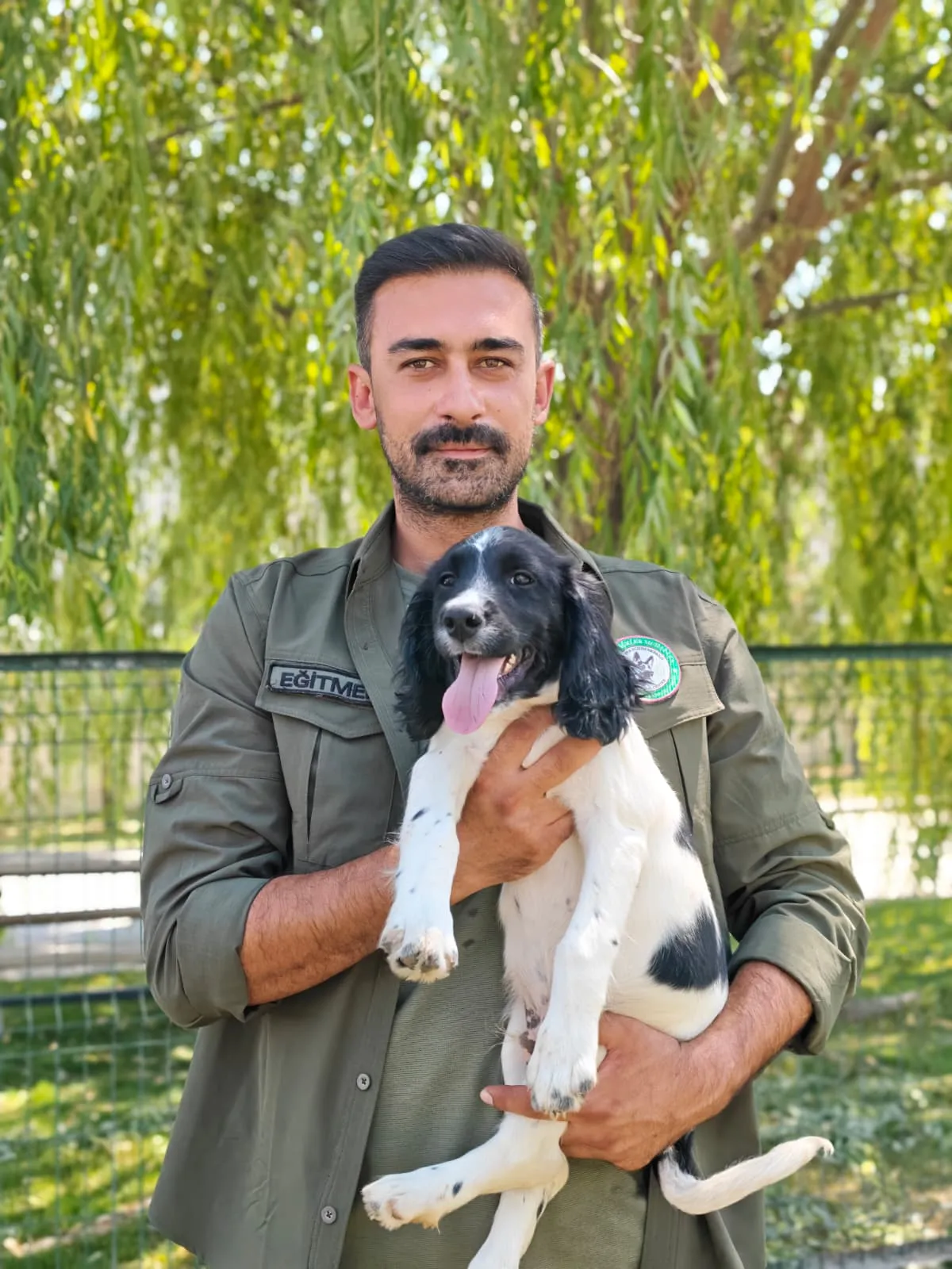 Sınırların yeni dedektör köpekleri eğitimlere başladı