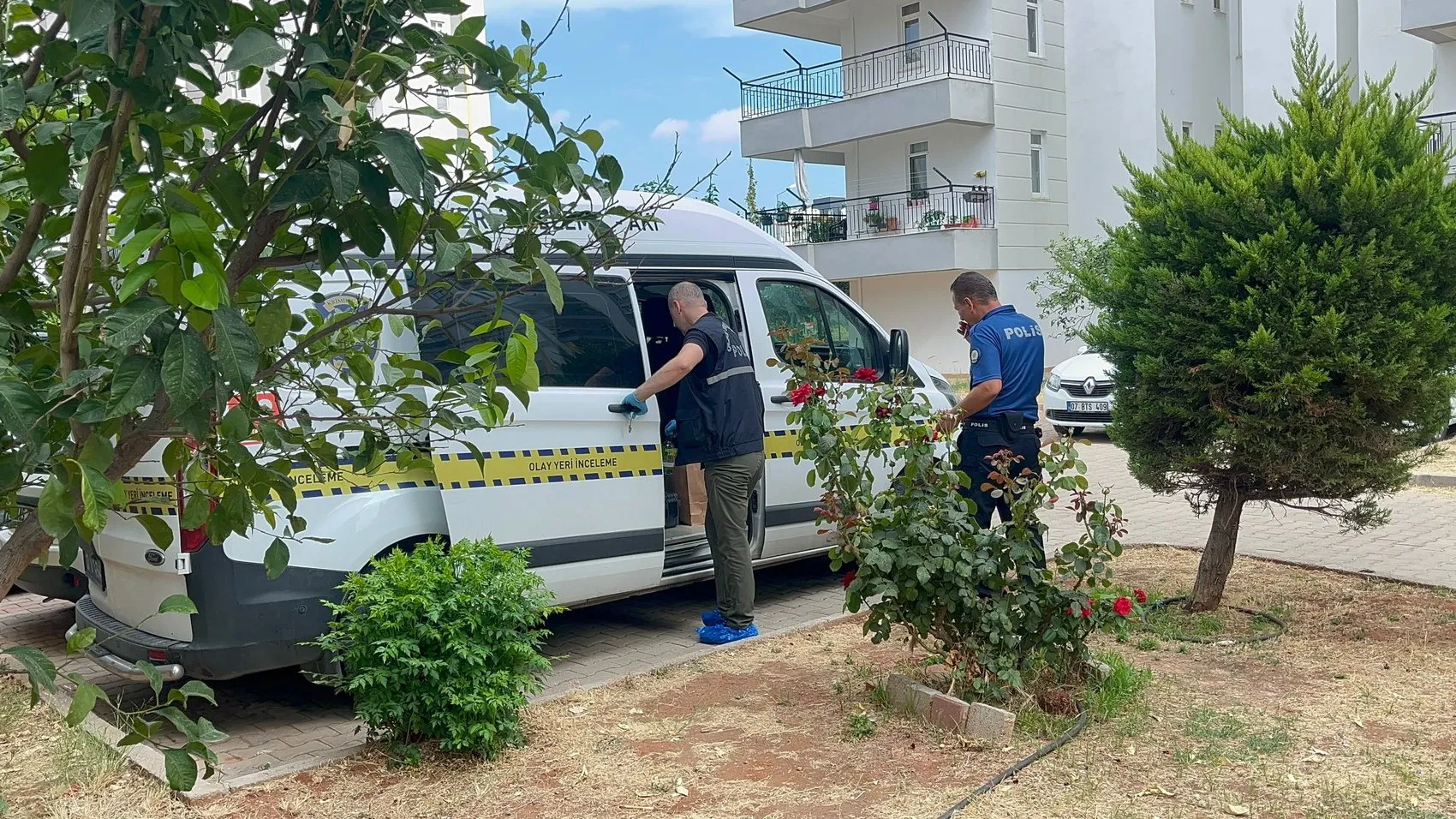 Antalya'da ziyaret için geldiği evde cansız bulundu