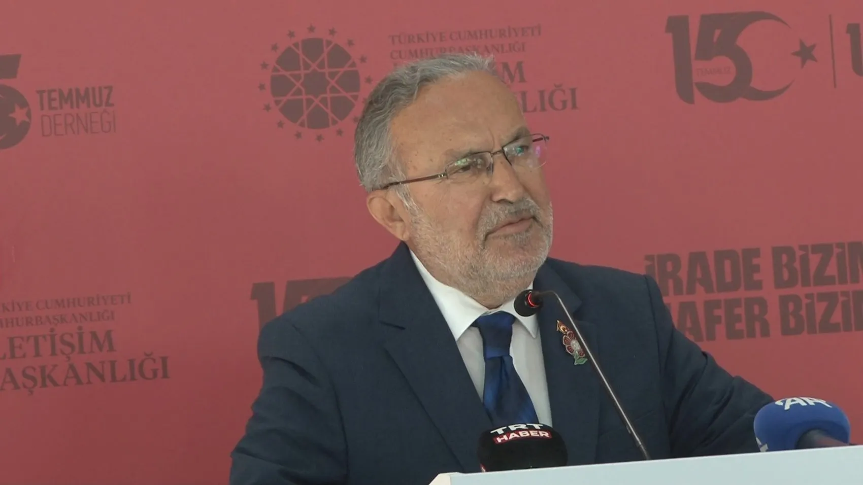 15 Temmuz'un izleri havalimanlarına taşındı