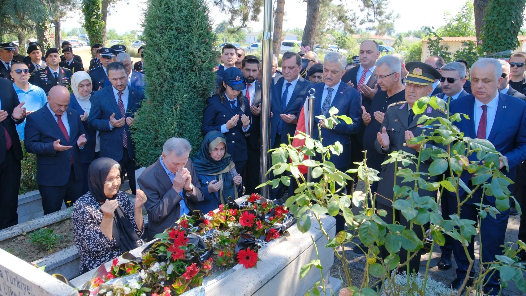 15 Temmuz şehidi Ufuk Baysan Düzce'de dualarla anıldı