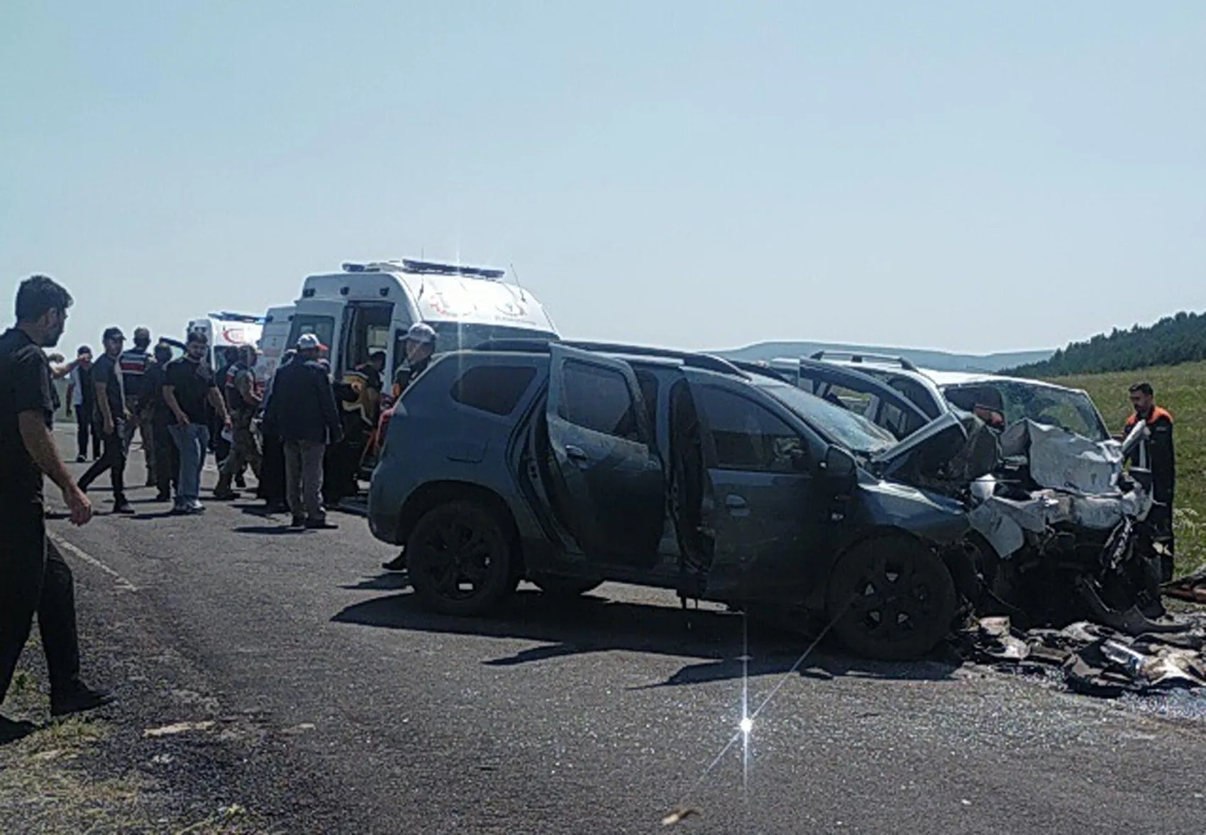 Ardahan’da zincirleme kaza 3 kişi hayatını kaybetti