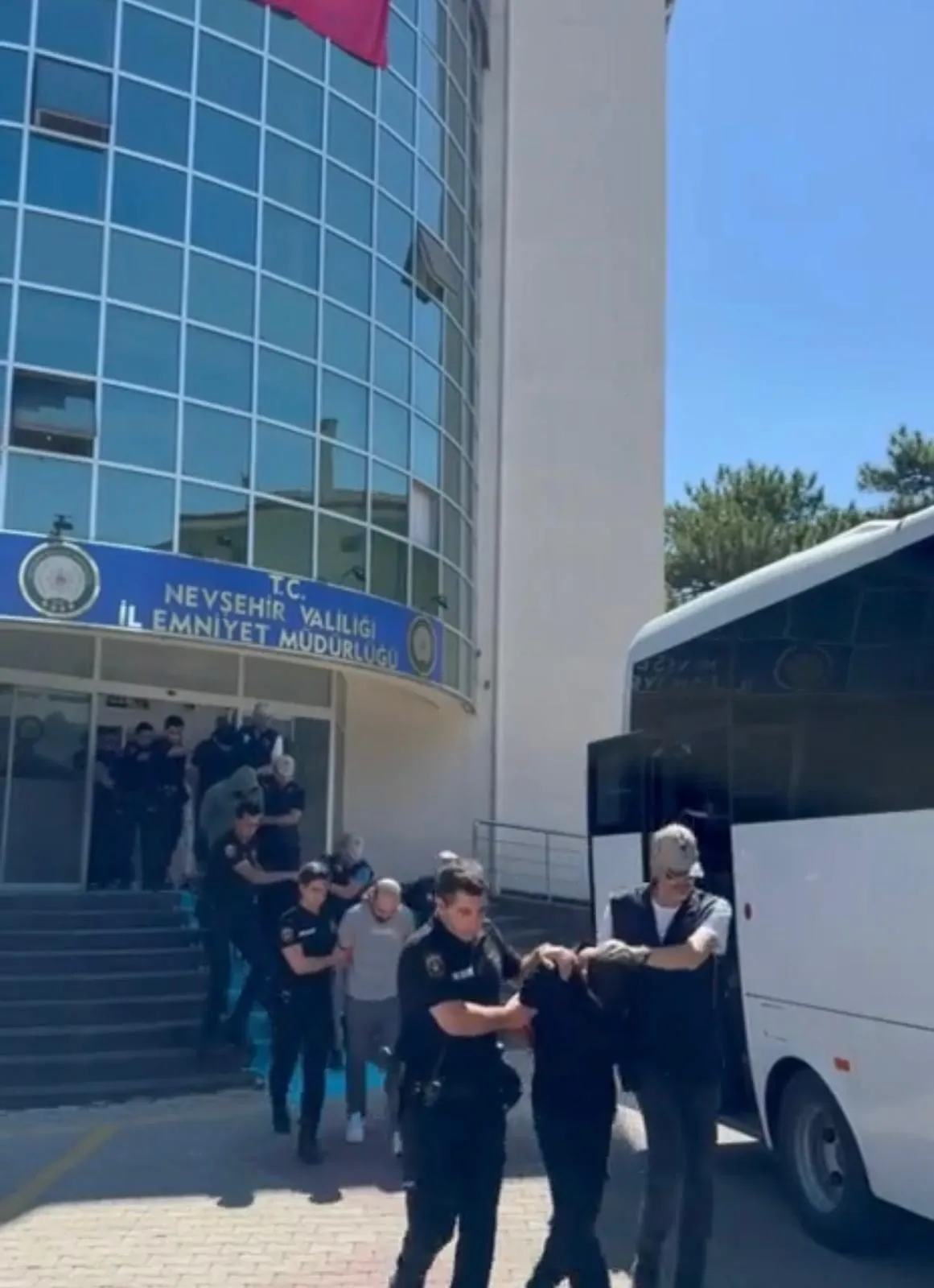 Nevşehir merkezli DEAŞ operasyonunda 5 kişi cezaevine gönderildi