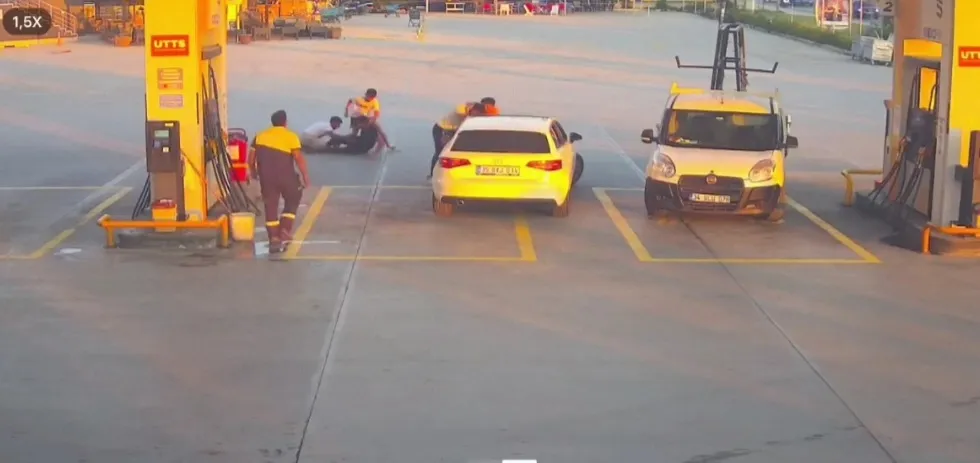 Kuşadası trafiğinde yol verme kavgası karakolda bitti
