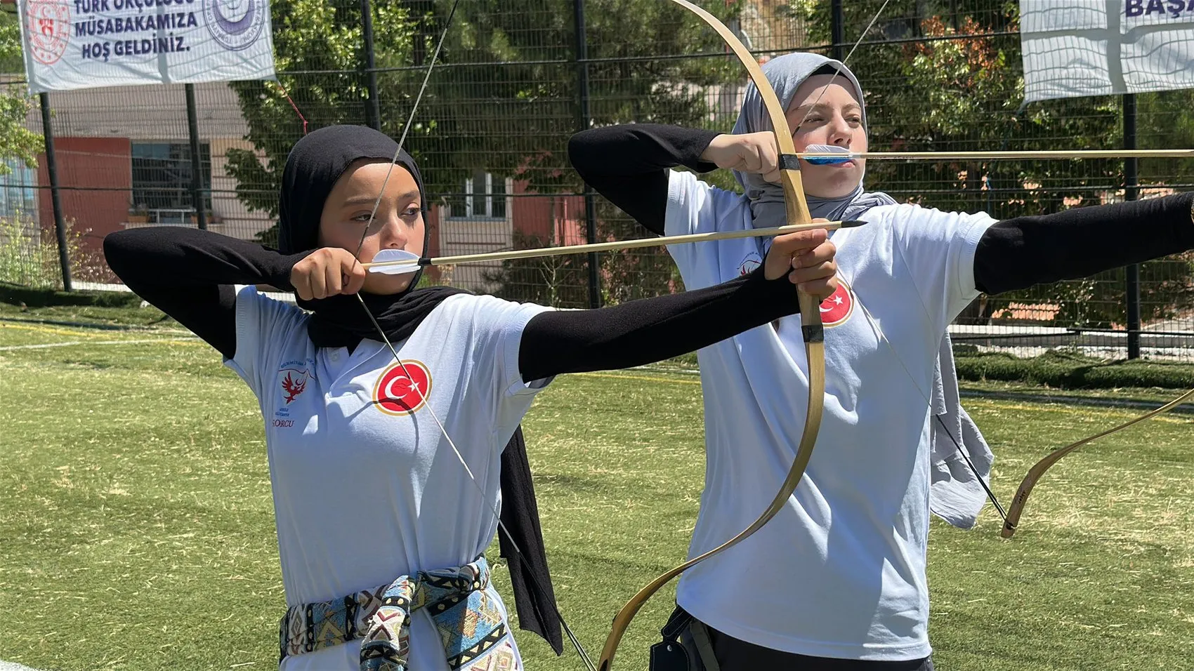 Kütahya tarihi ok meydanında büyük şampiyona başlıyor