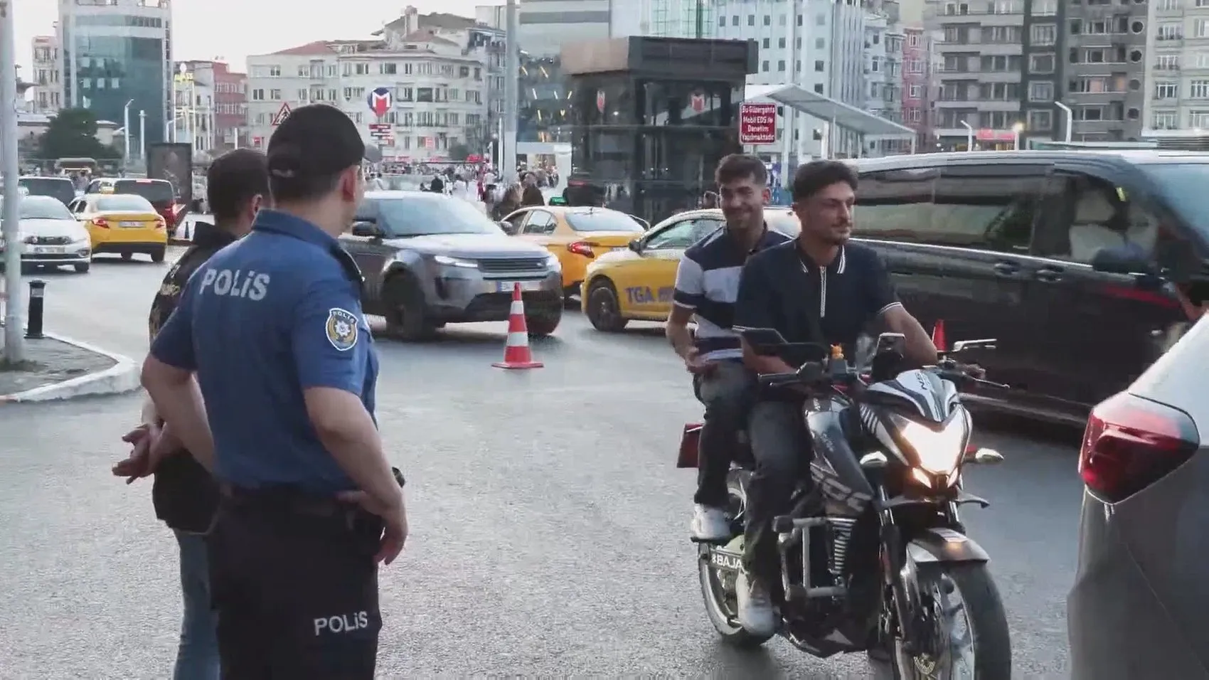 İstanbul genelinde kapsamlı huzur operasyonu