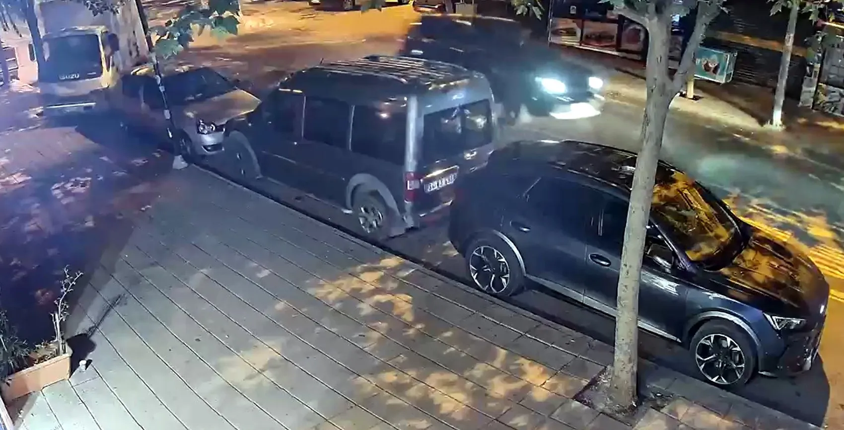 Çorlu'da gece yarısı kaza yapıp kaçtı