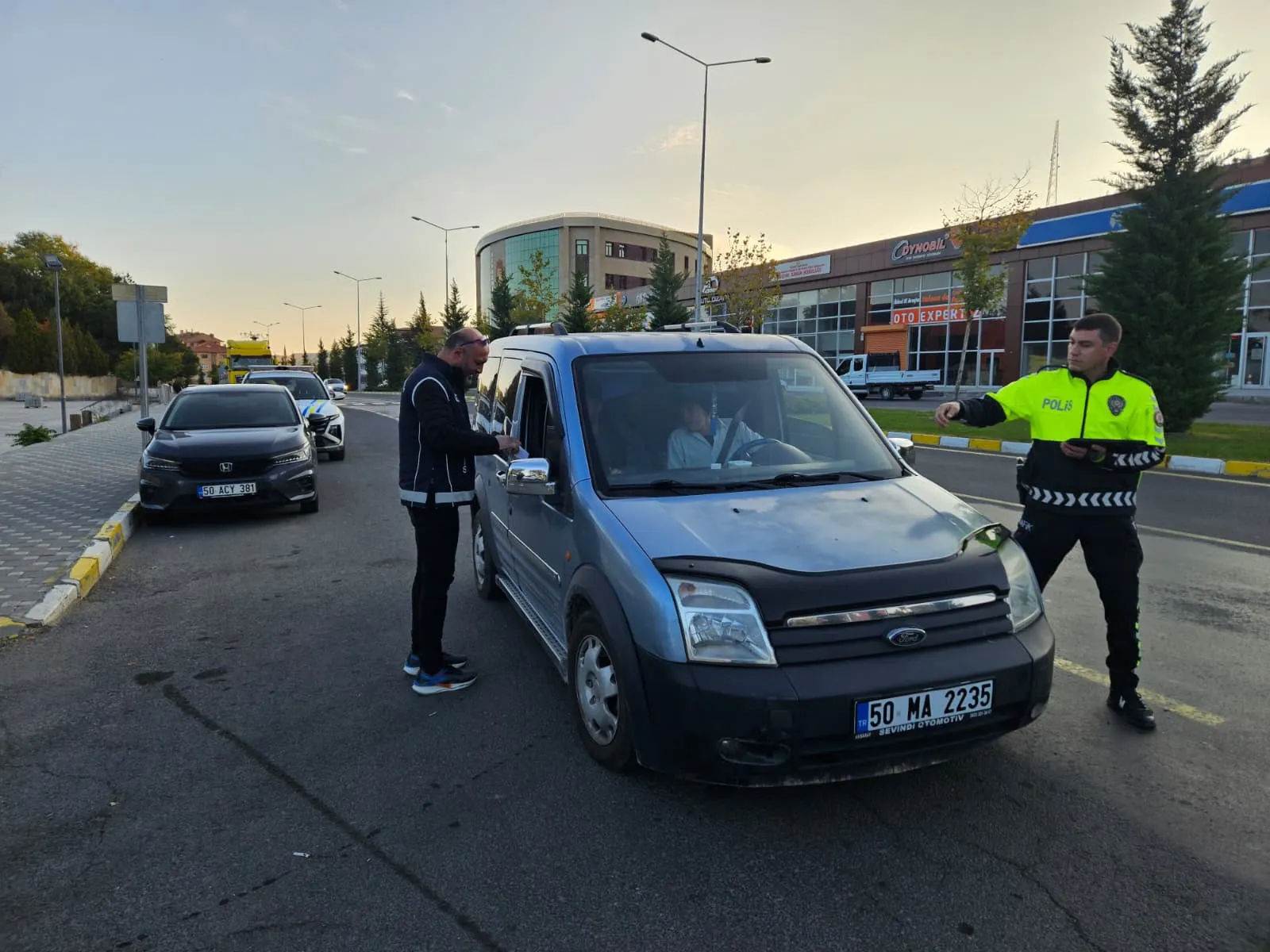 Nevşehir polisi kaçak göçmenlere geçit vermedi