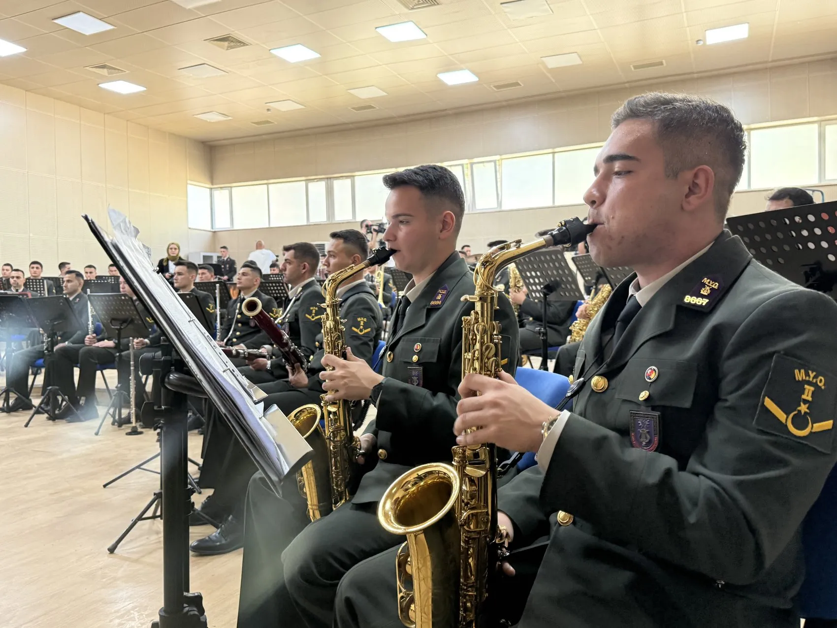 Bando Astsubay Okulu'nda kadın imzası