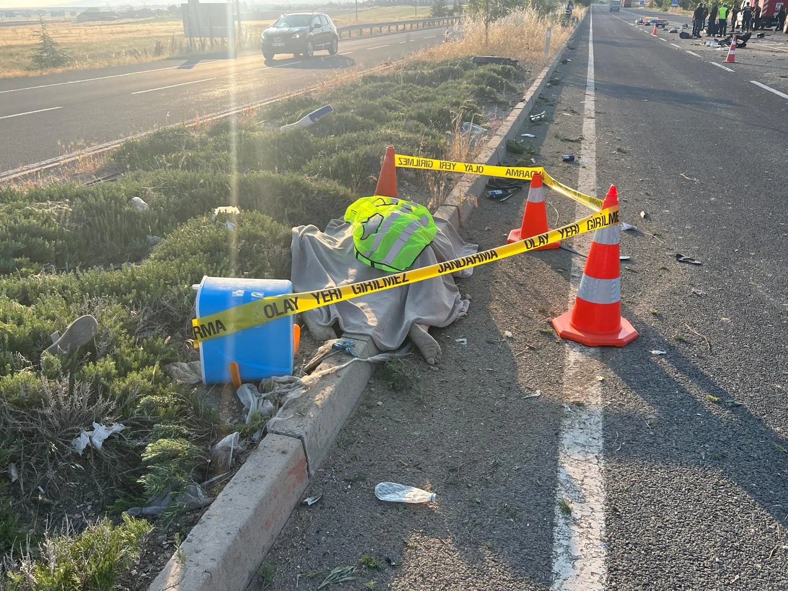 Kayseri yolunda acı kaza Almanya'dan gelen gurbetçi aileden 3 kişi öldü