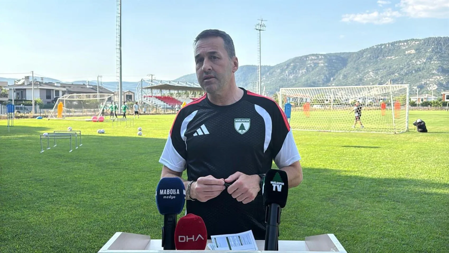 Muğlaspor 1. Lig için kolları sıvadı