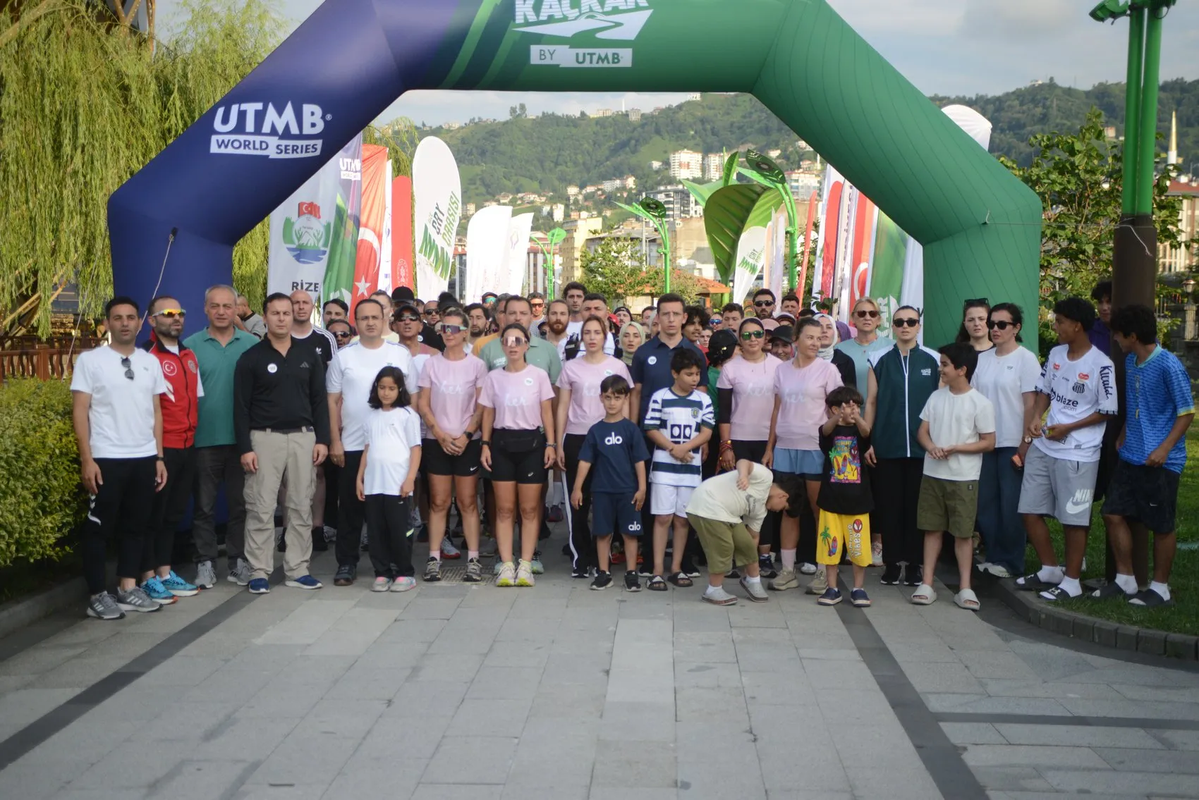 Rize’de Kaçkar Dağları öncesi hazırlık koşusu yapıldı