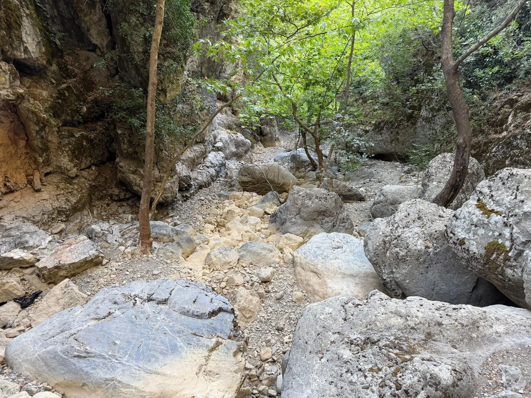 Spil Dağı'nda Saklı Kanyon yeniden kurudu