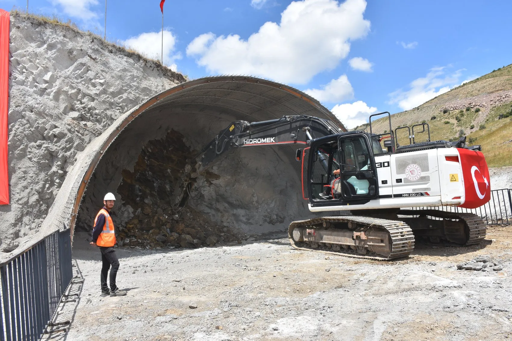 Sivas ve Tokat arası 5 dakikaya iniyor