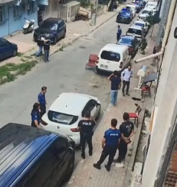 Bağcılar'da iş yerine düzenlenen silahlı saldırıda bir kişi yaralandı