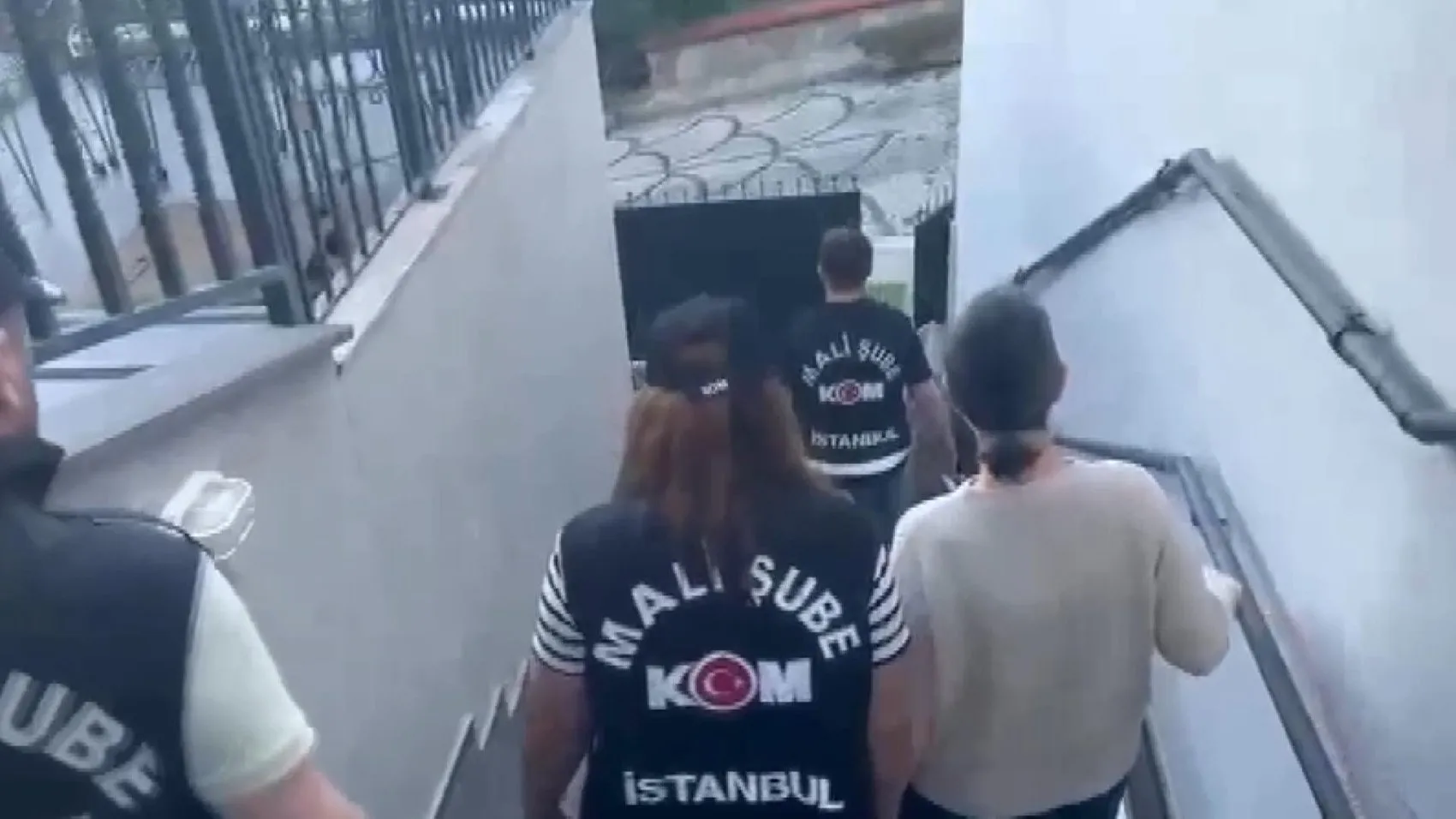 Üsküdar Belediyesi'ne rüşvet ve usulsüzlük operasyonu