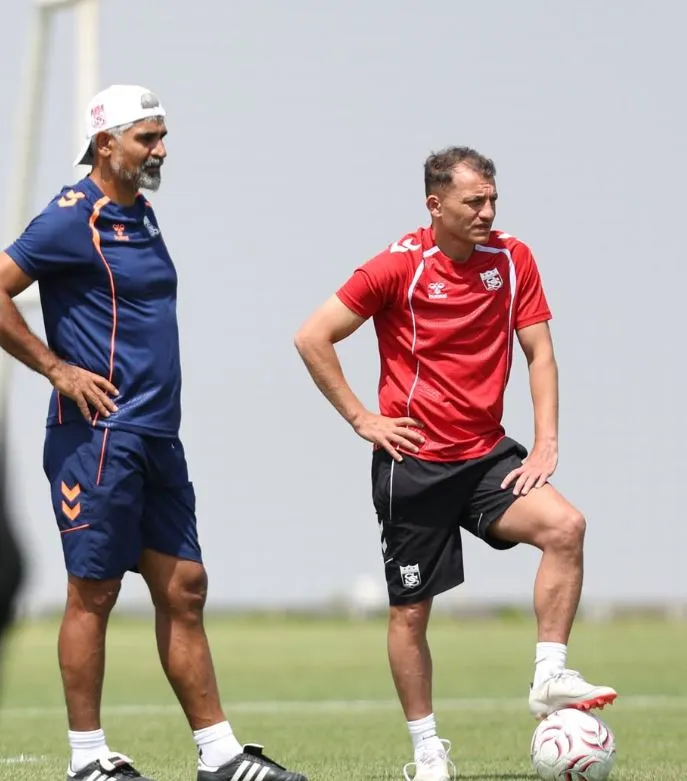 Sivasspor yeni sezon için rotayı Erciyes’in zirvesine çevirdi
