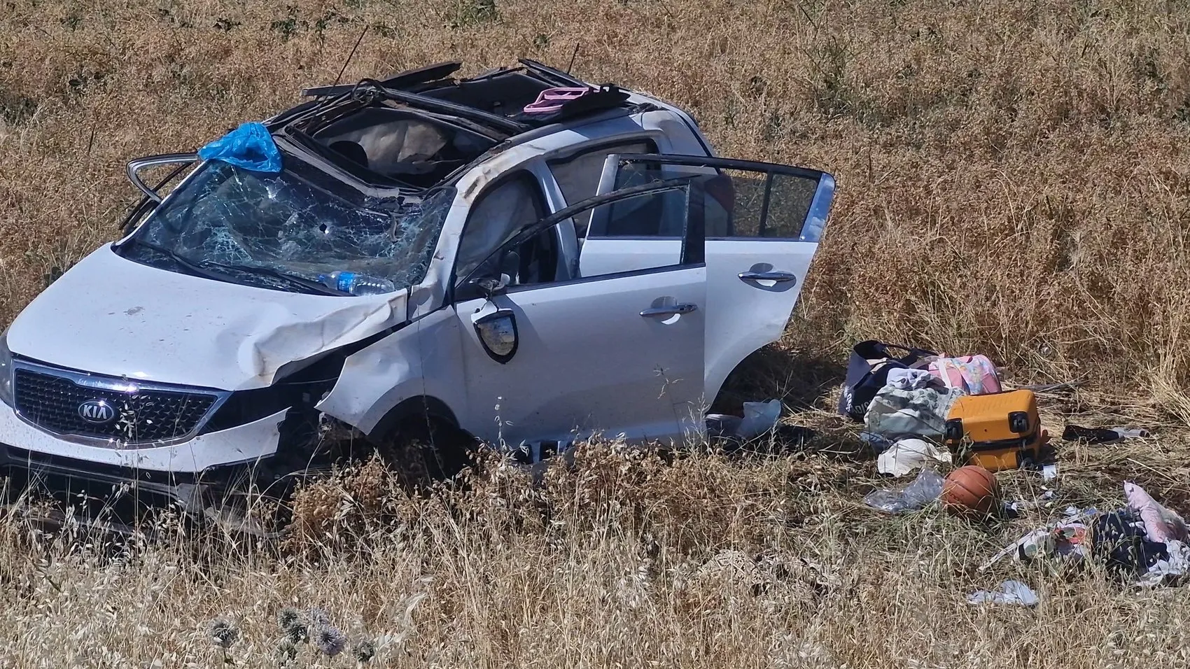 Diyarbakır çevre yolunda cip tarlaya uçtu 5 yaralı