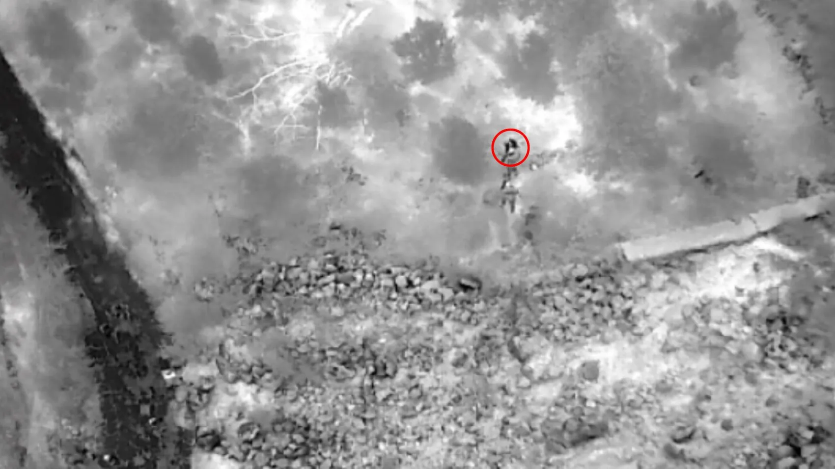 Alanya'da kaybolan 83 yaşındaki Kamile teyze dron yardımıyla bulundu