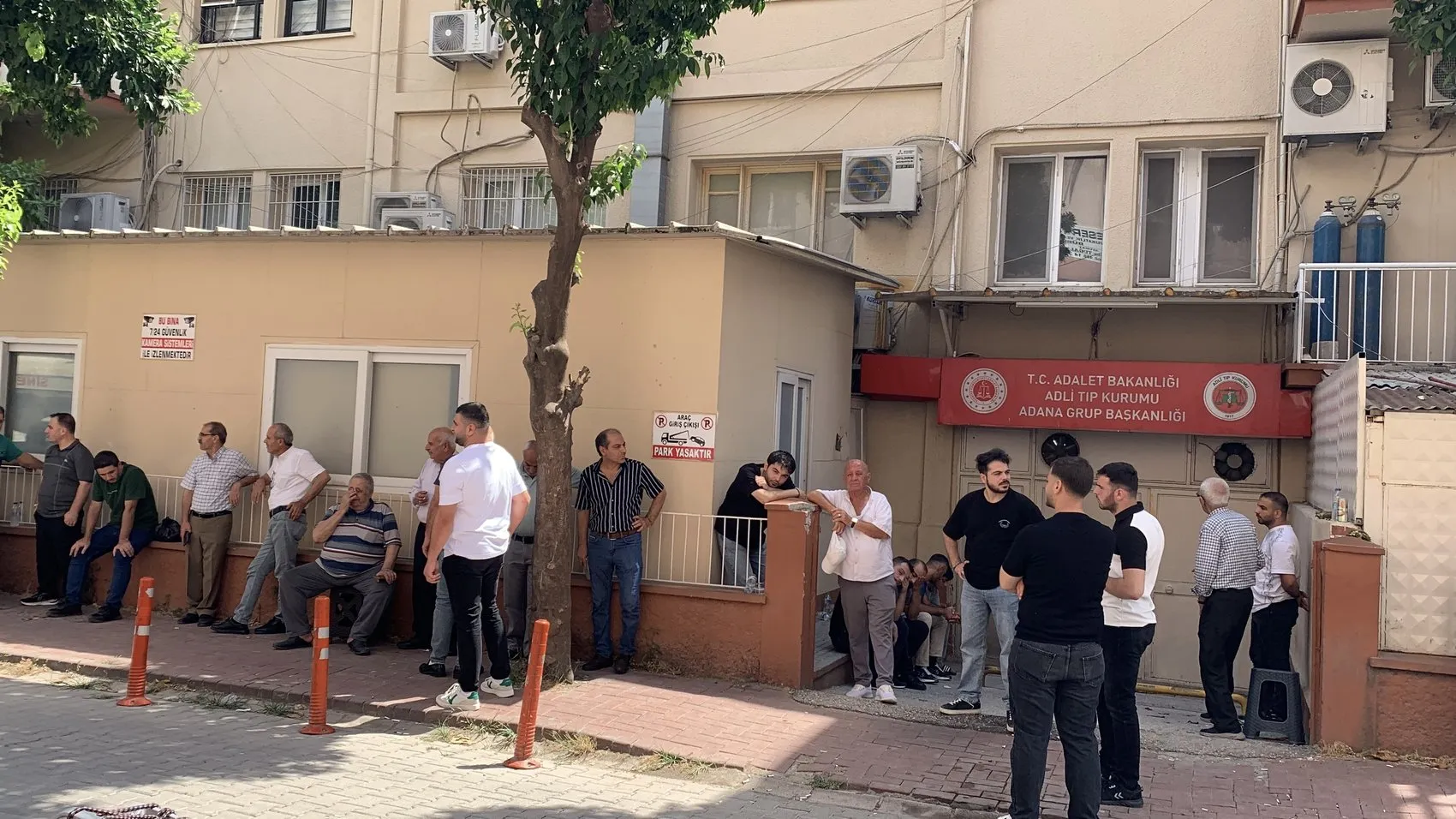 Adana'da dehşet anları 7 yaşındaki çocuğunun gözü önünde cinayet