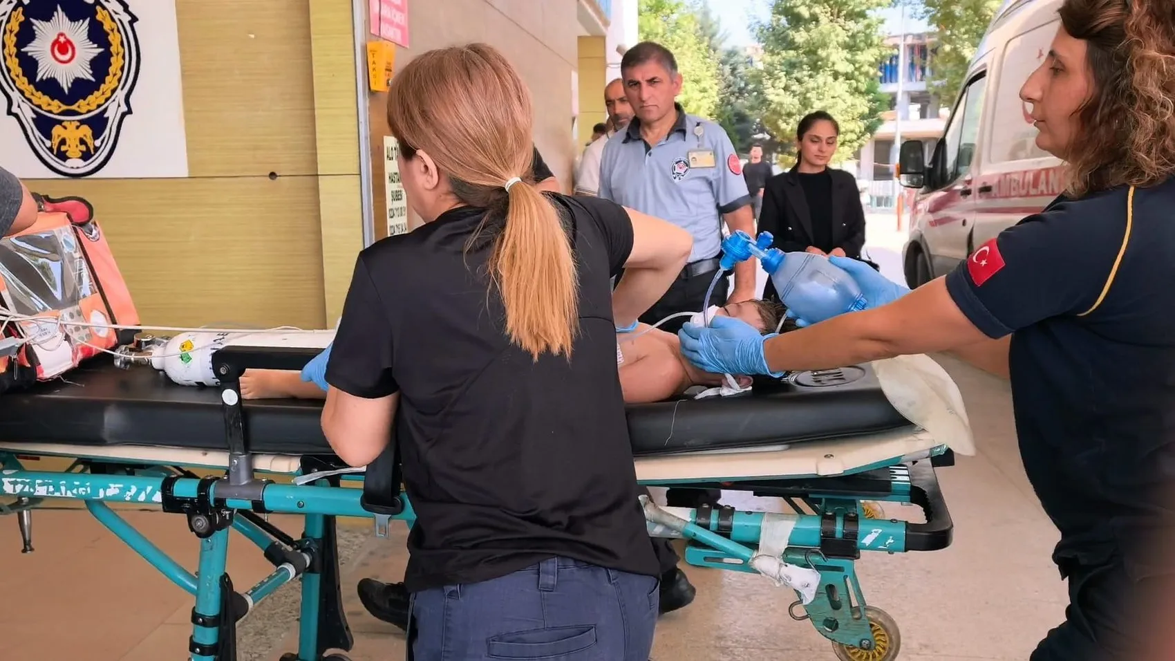 İnegöl'de acı haber 2 yaşındaki çocuk havuzda hayatını kaybetti