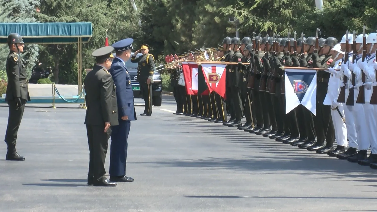 Genelkurmay Başkanı Bayraktaroğlu ABD’li mevkidaşıyla Ankara’da buluştu