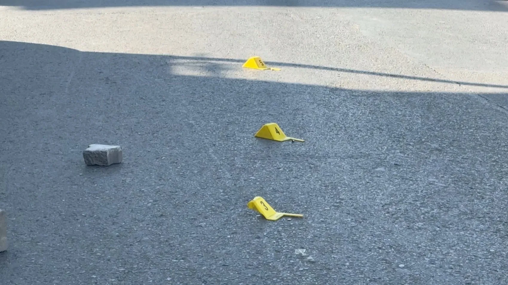 Esenyurt'ta sokak ortasında pusu kurup ateş açtı