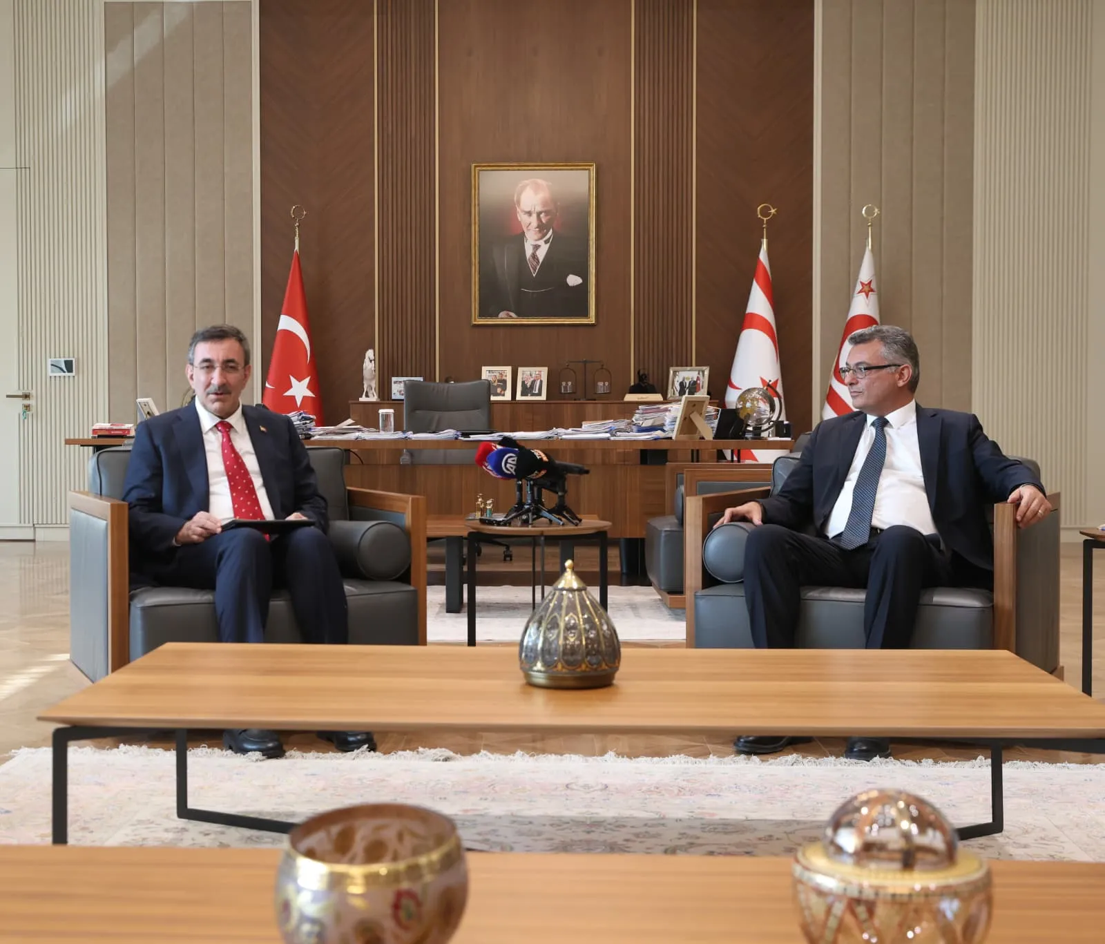 Ankara ve Lefkoşa arasında enerji ve diplomasi mesaisi