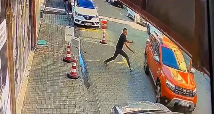 İstanbul’da el freni unutulan araçlar tehlike saçtı